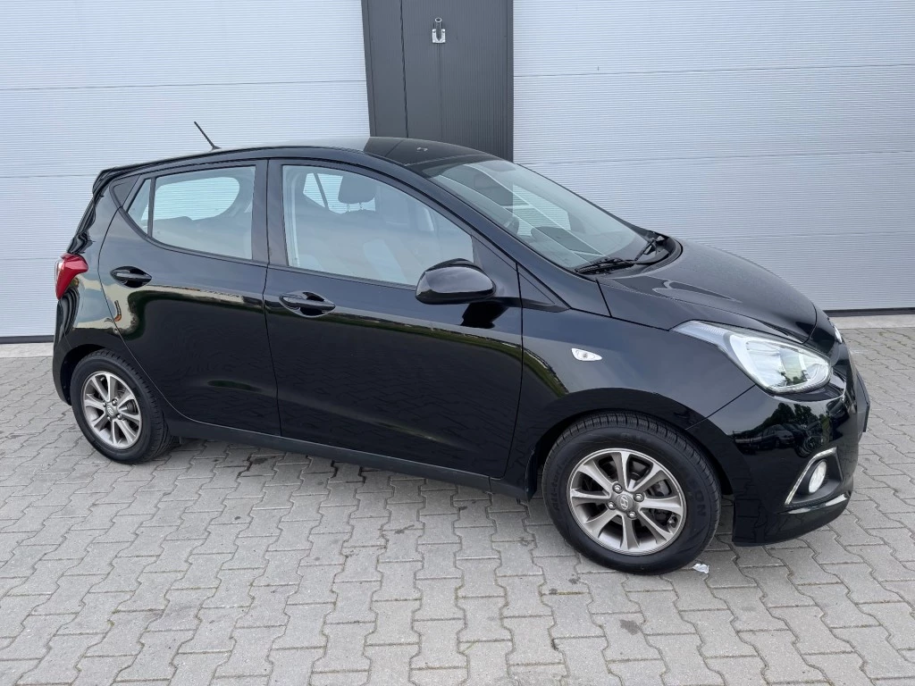 Hoofdafbeelding Hyundai i10