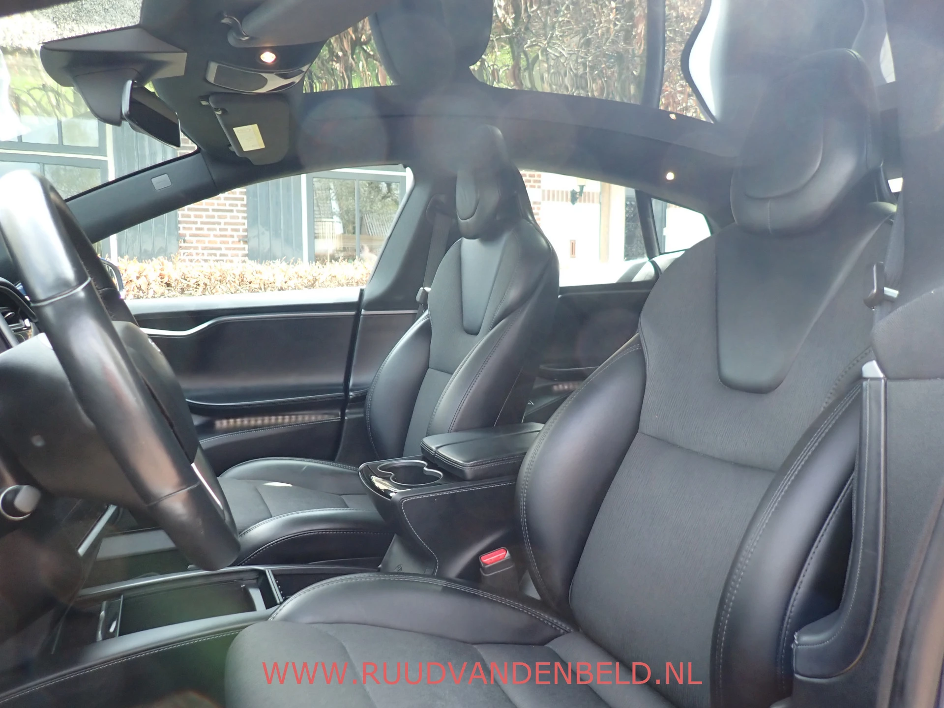 Hoofdafbeelding Tesla Model S