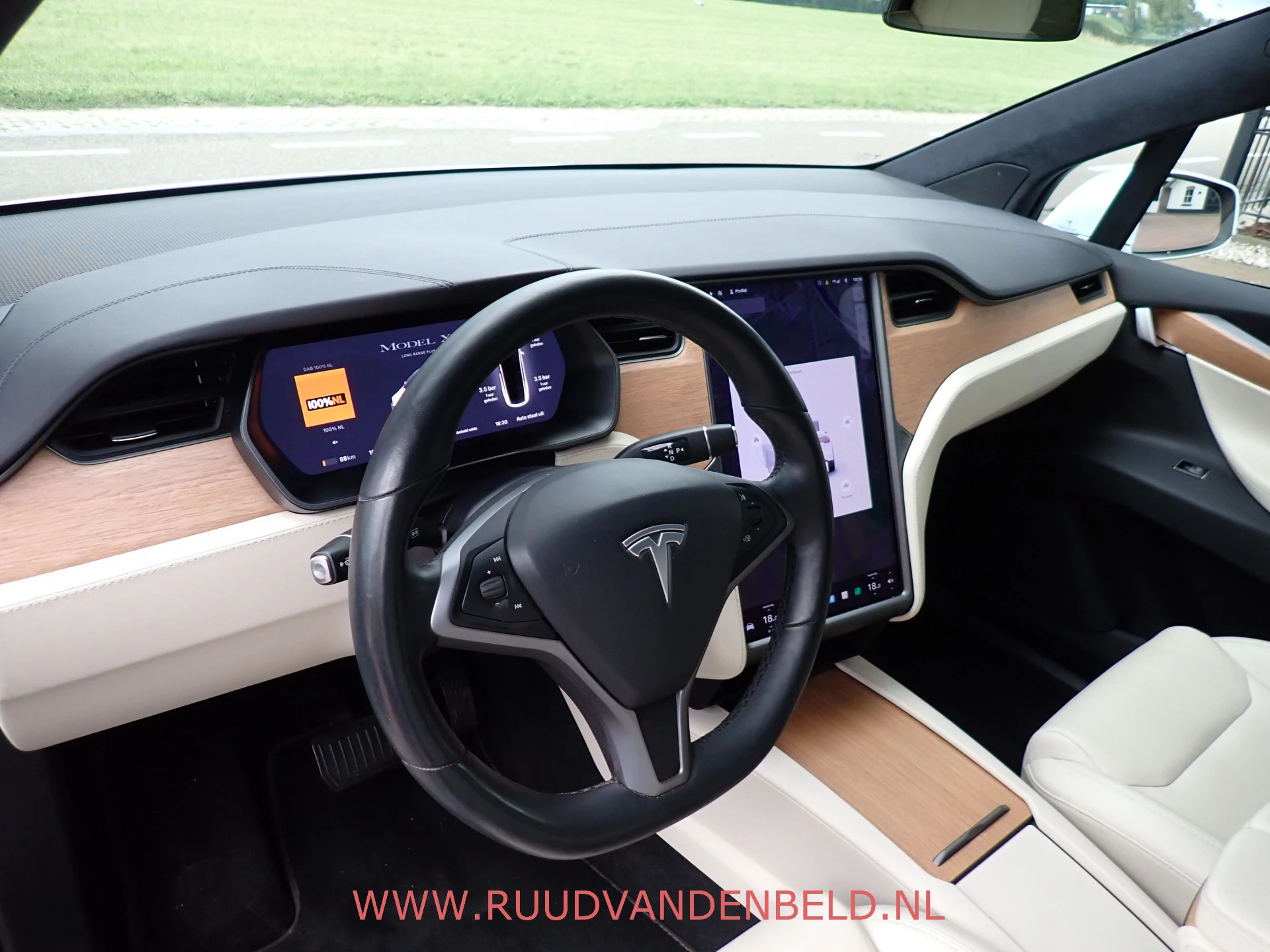 Hoofdafbeelding Tesla Model X