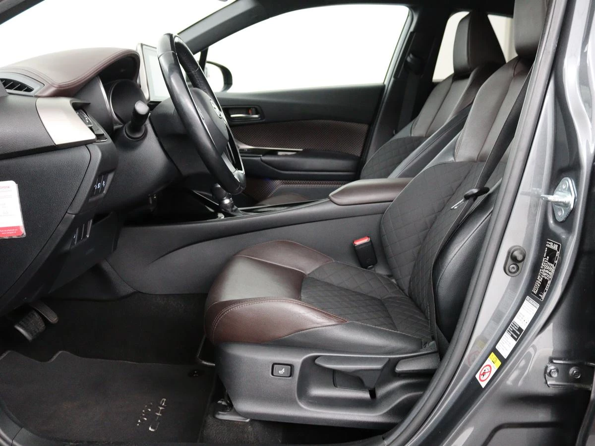 Hoofdafbeelding Toyota C-HR