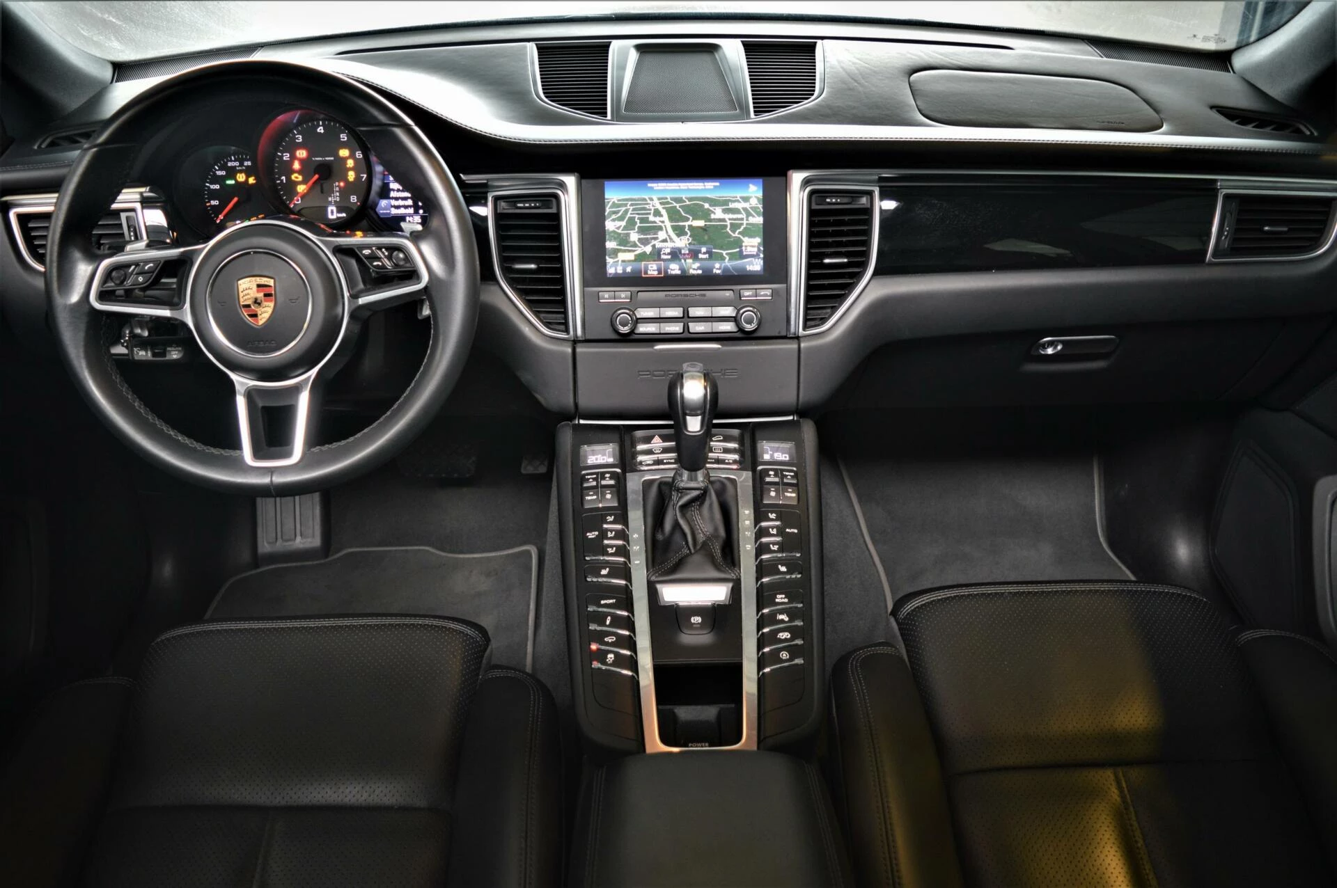 Hoofdafbeelding Porsche Macan