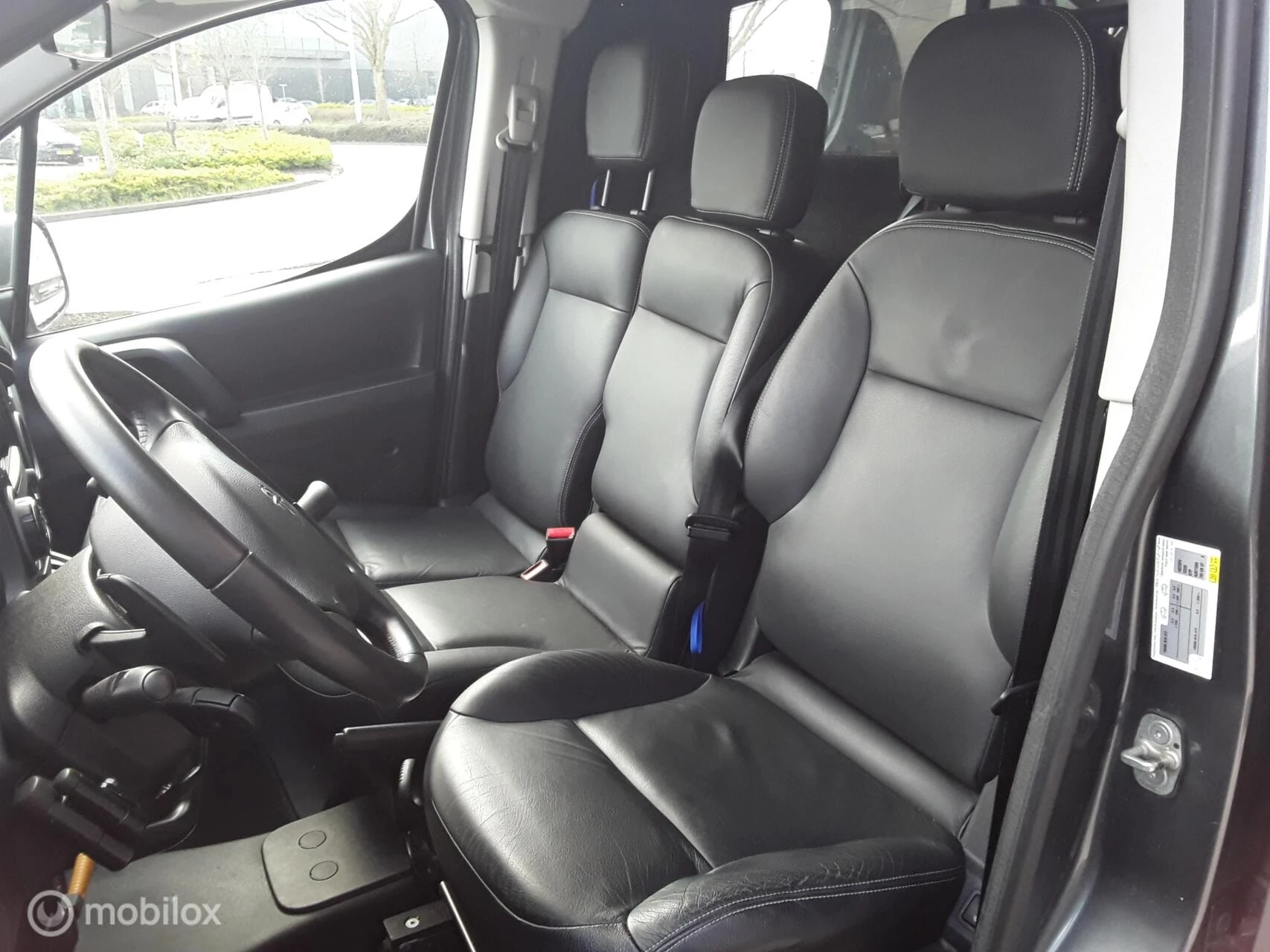 Hoofdafbeelding Peugeot Partner