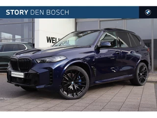 BMW X5 xDrive50e High Executive M Sport Automaat / Panoramadak / Trekhaak / Parking Assistant Professional / Sportstoelen / Adaptieve LED / Soft-Close / Gesture Control