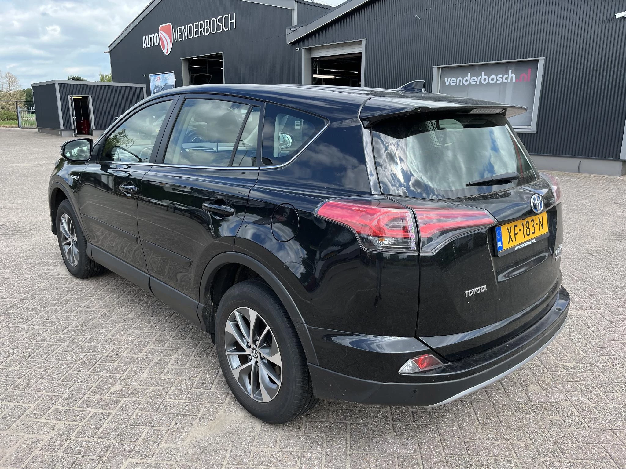Hoofdafbeelding Toyota RAV4