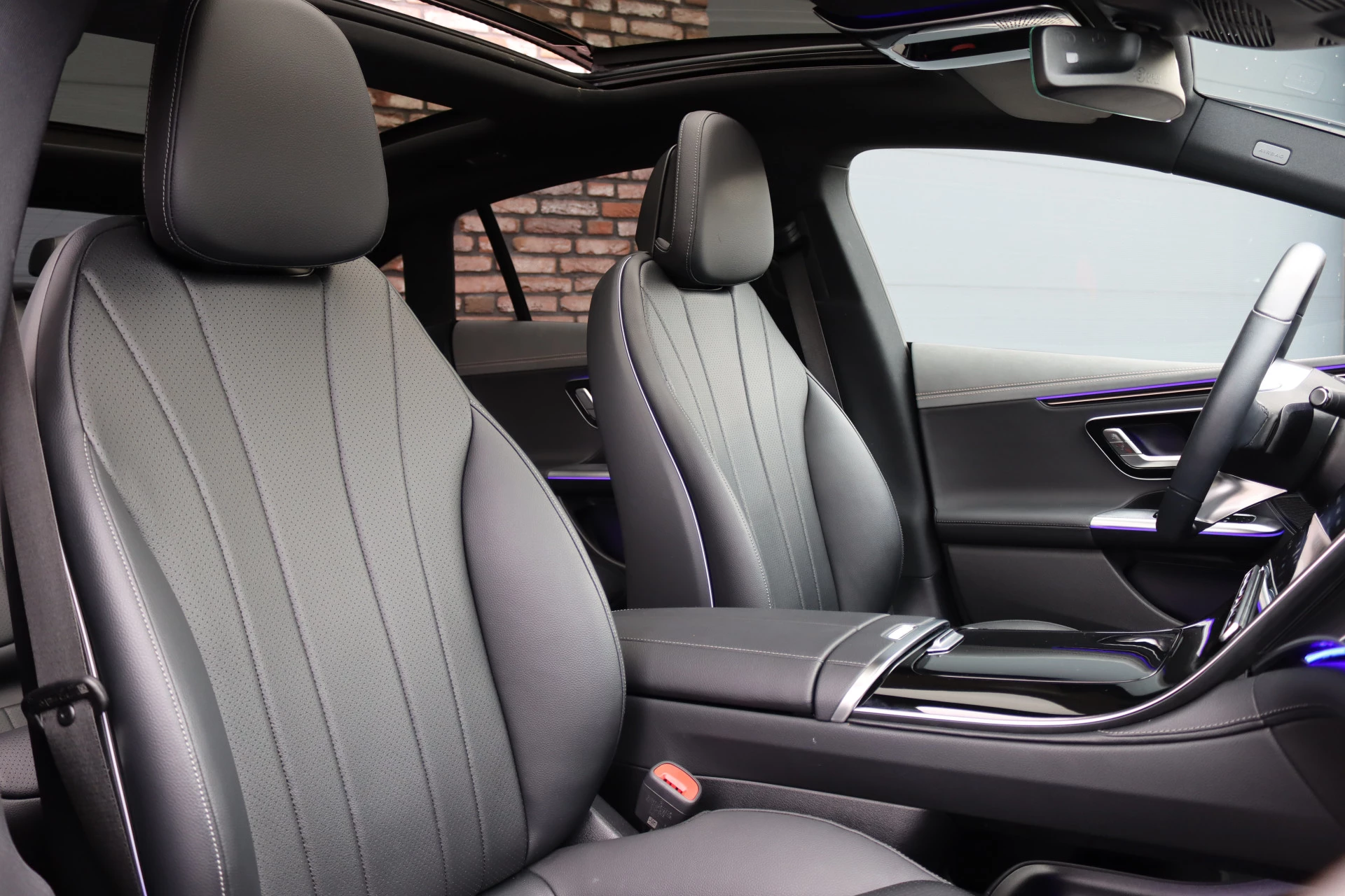 Hoofdafbeelding Mercedes-Benz EQE