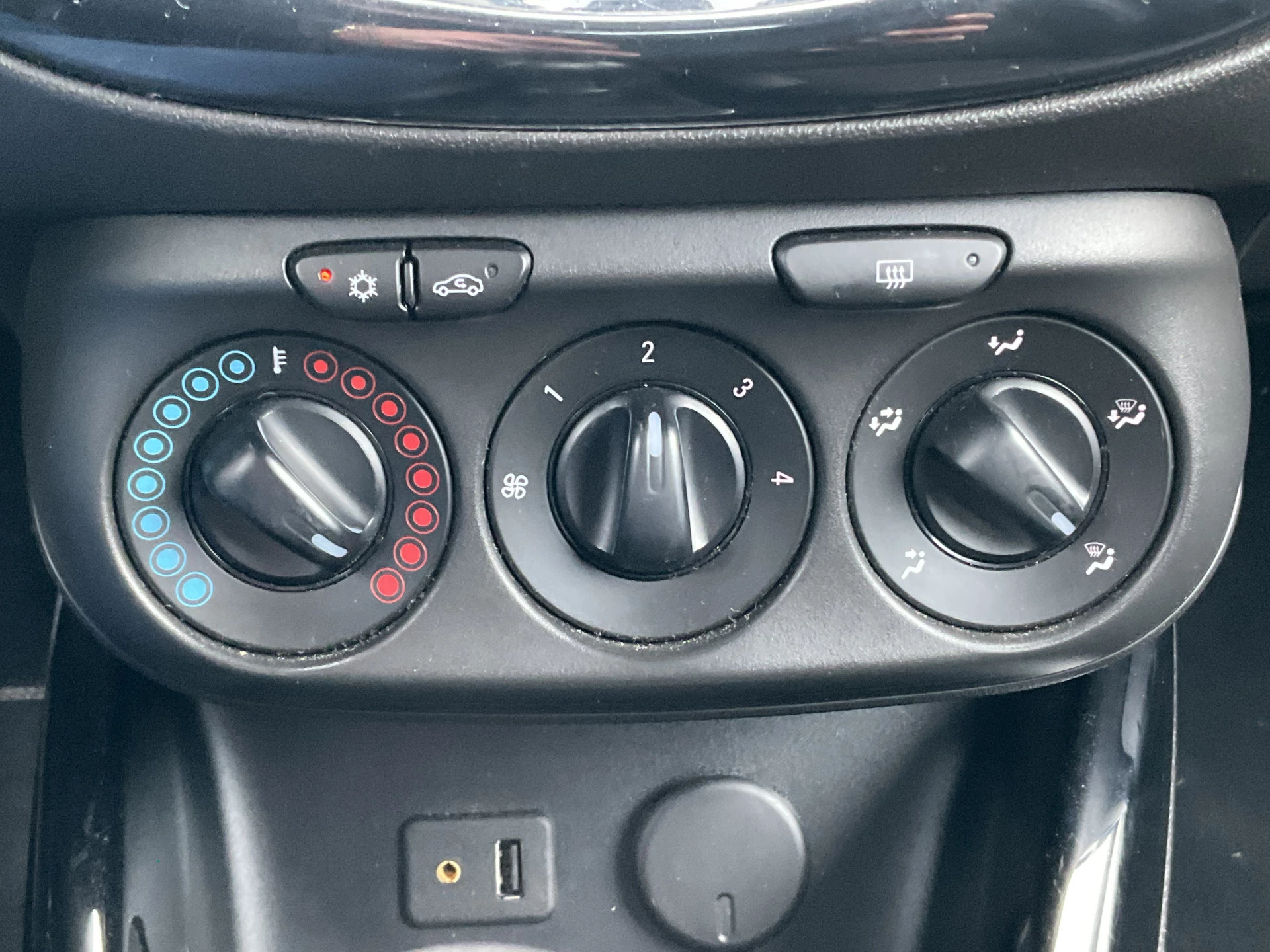 Hoofdafbeelding Opel ADAM