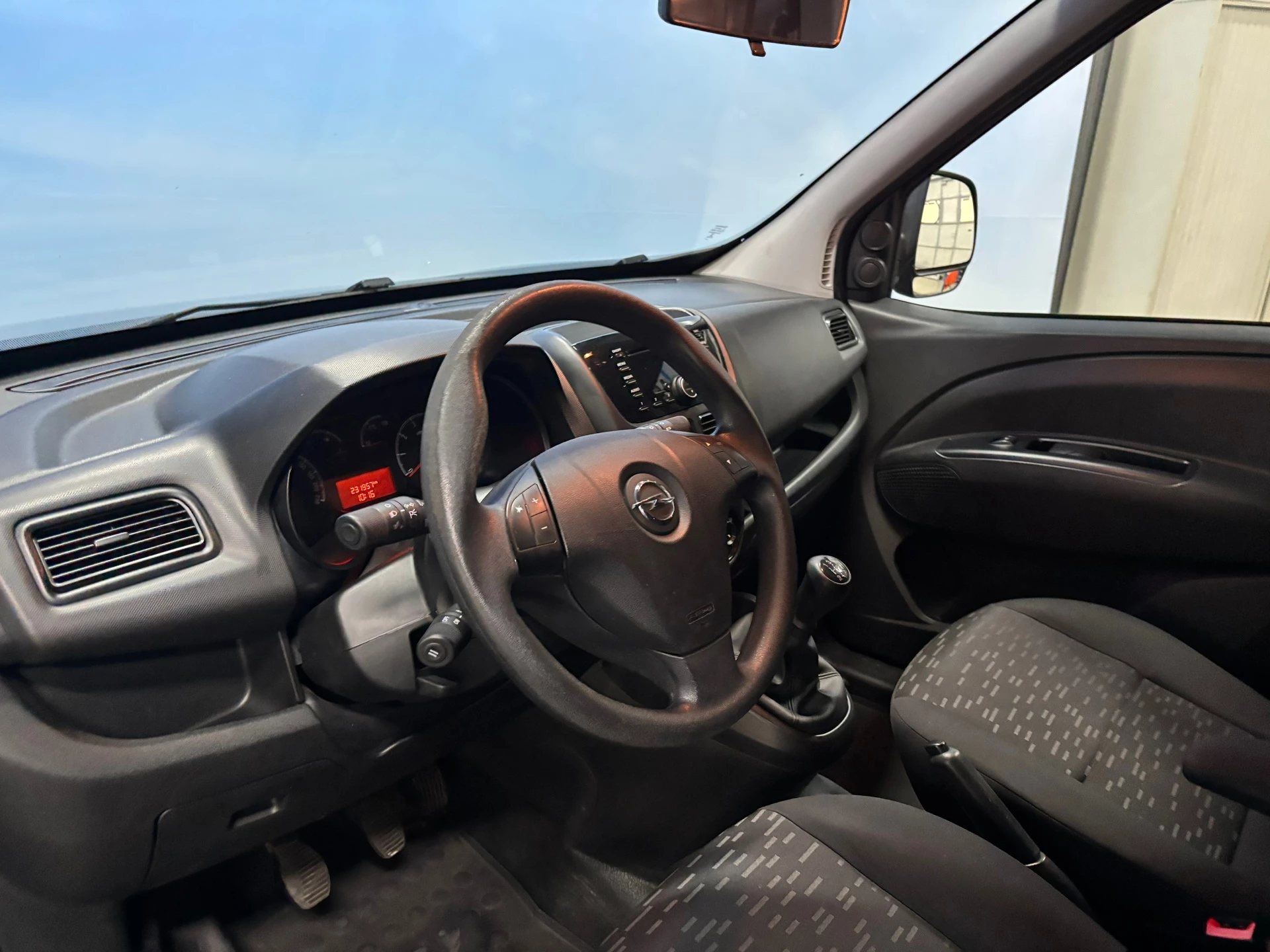 Hoofdafbeelding Opel Combo