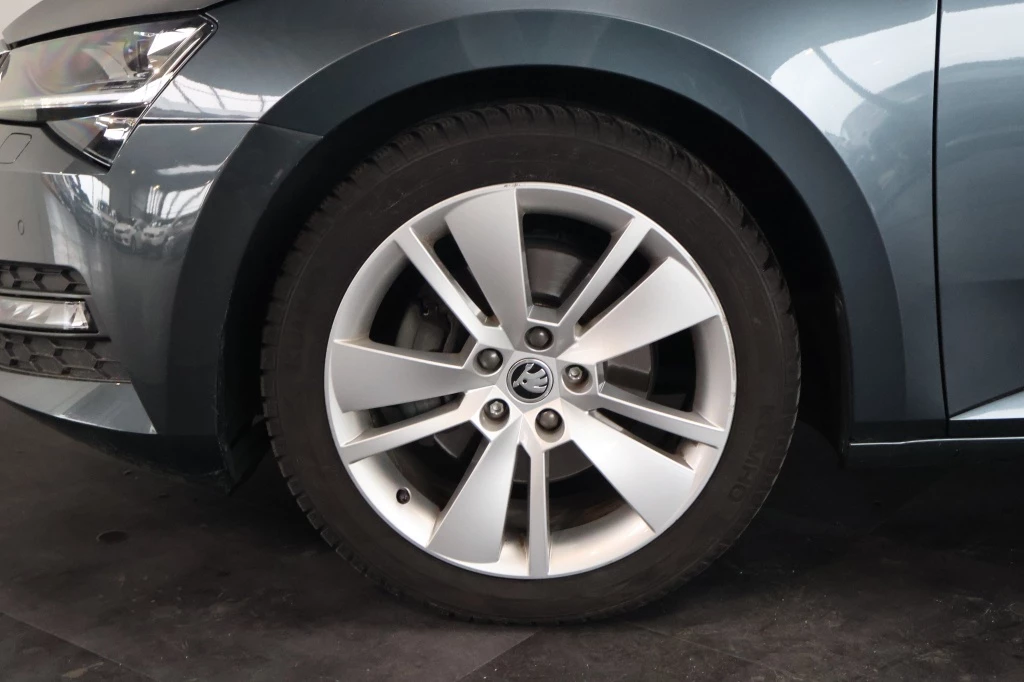 Hoofdafbeelding Škoda Superb