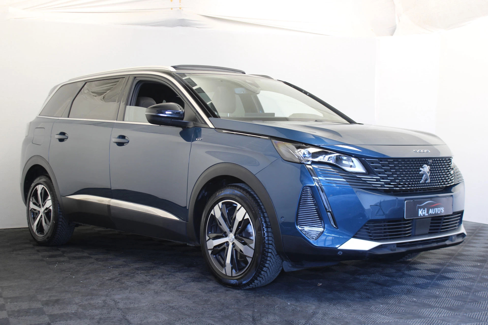 Hoofdafbeelding Peugeot 5008