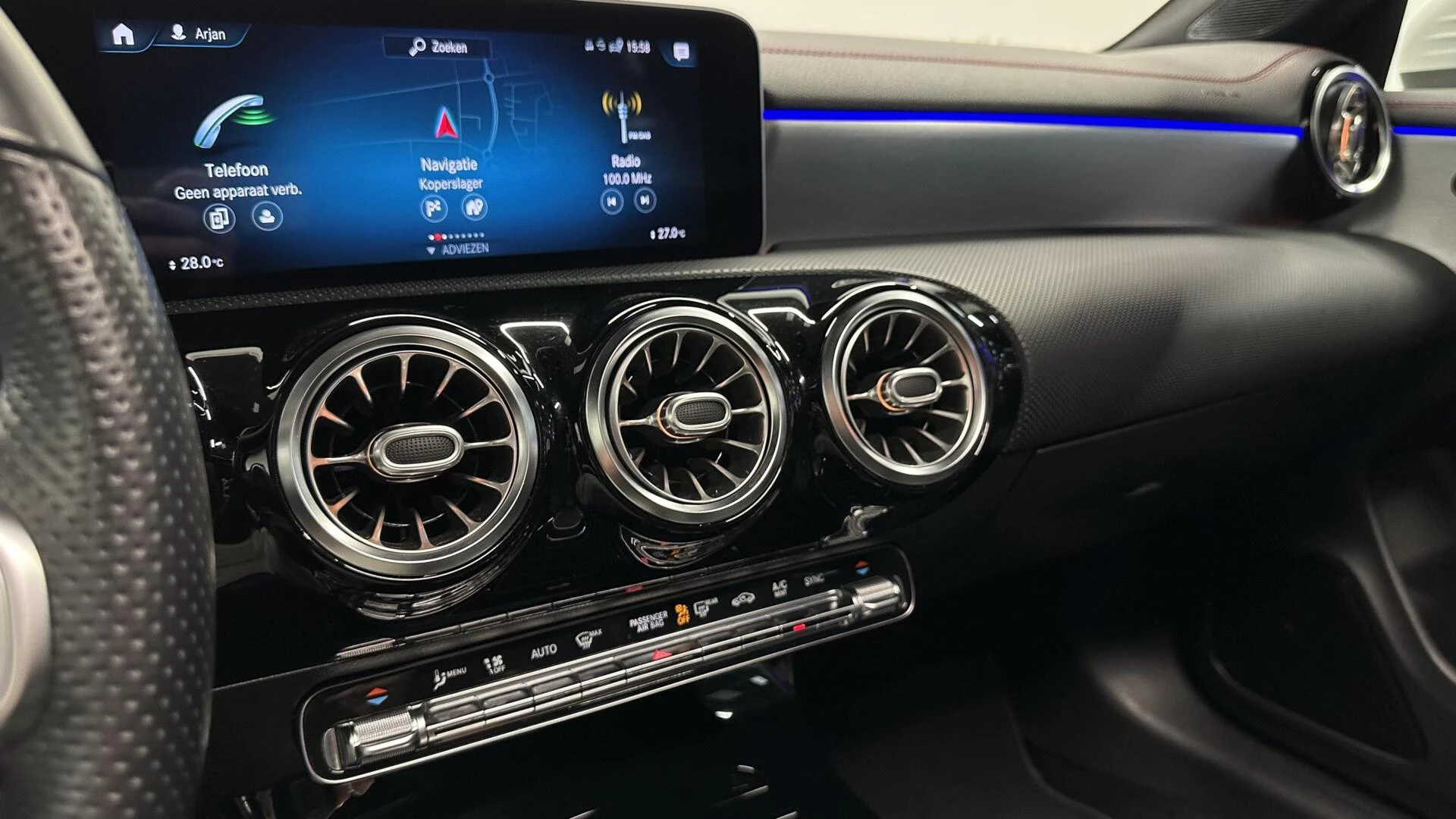 Hoofdafbeelding Mercedes-Benz CLA