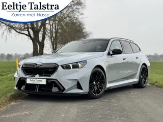 Hoofdafbeelding BMW M5 BMW M5 Touring|Keramisch|Pano|Trekhaak|Direct leverbaar!