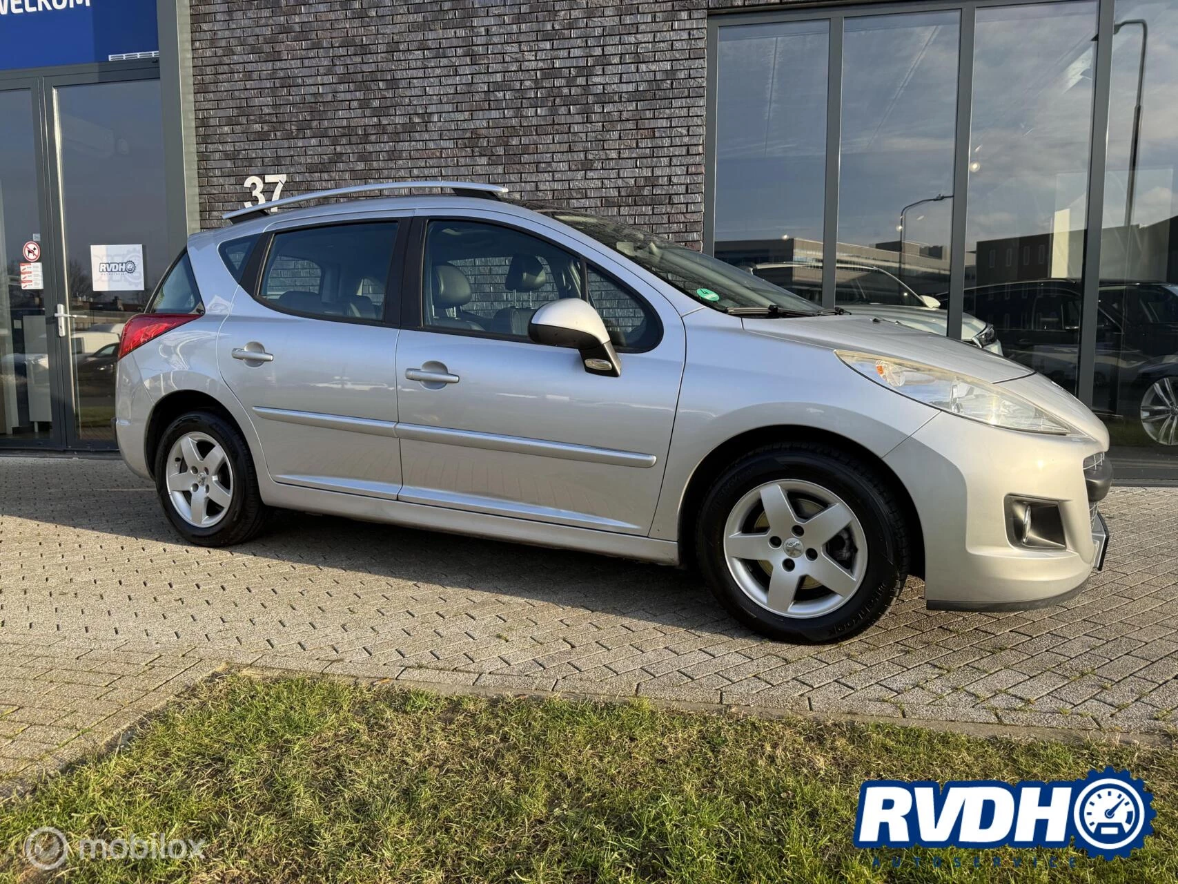 Hoofdafbeelding Peugeot 207