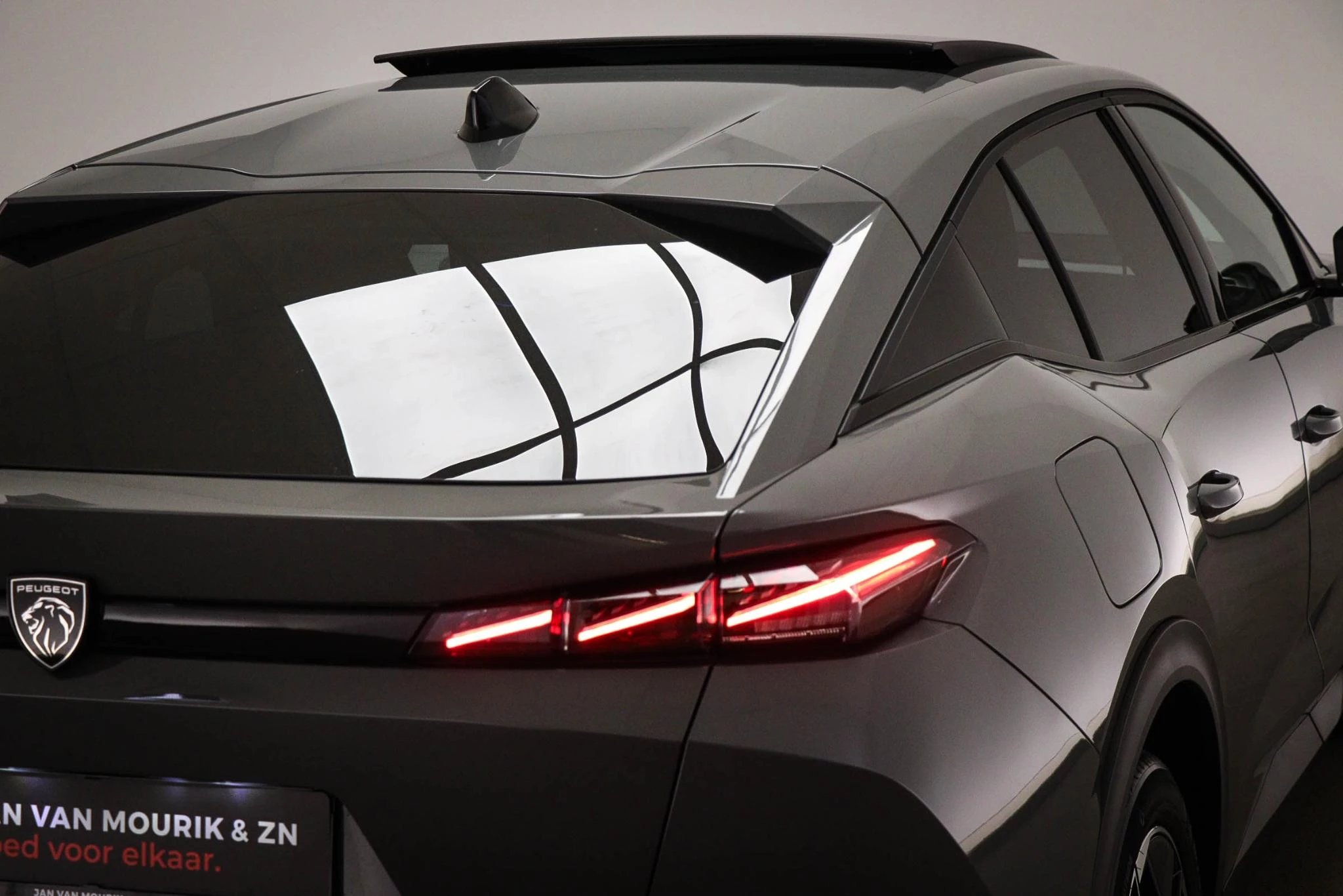 Hoofdafbeelding Peugeot 408