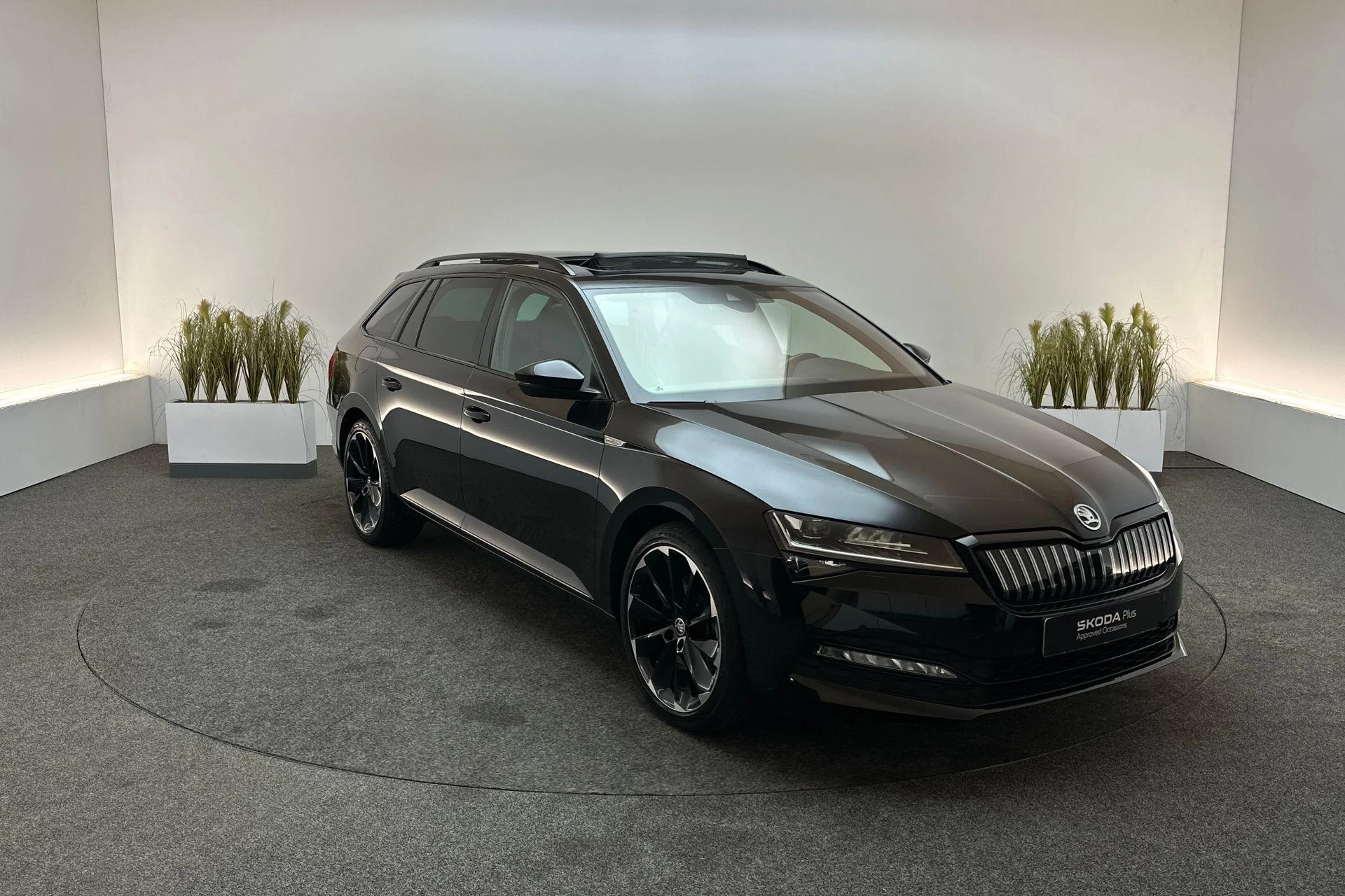 Hoofdafbeelding Škoda Superb