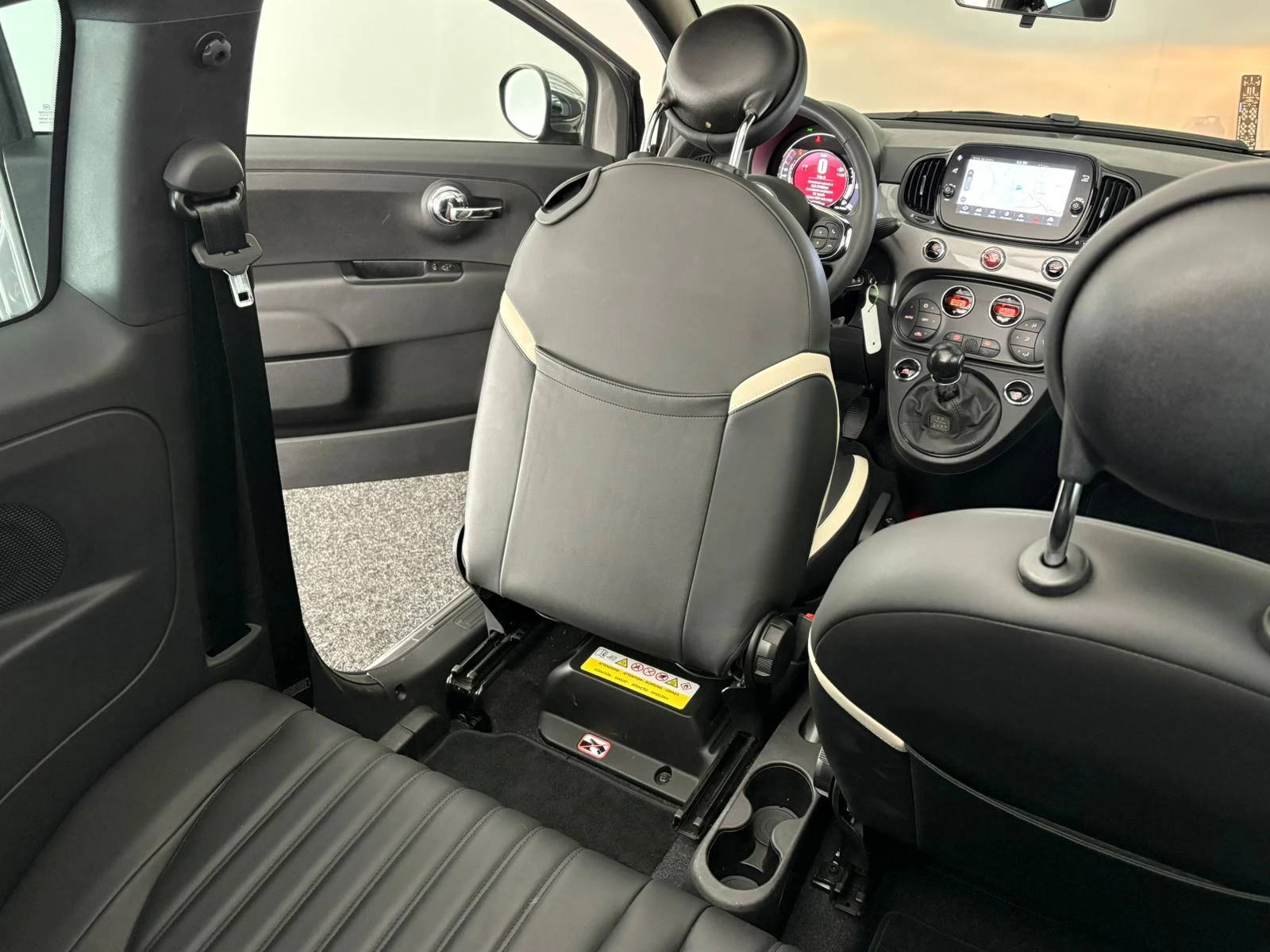 Hoofdafbeelding Fiat 500C