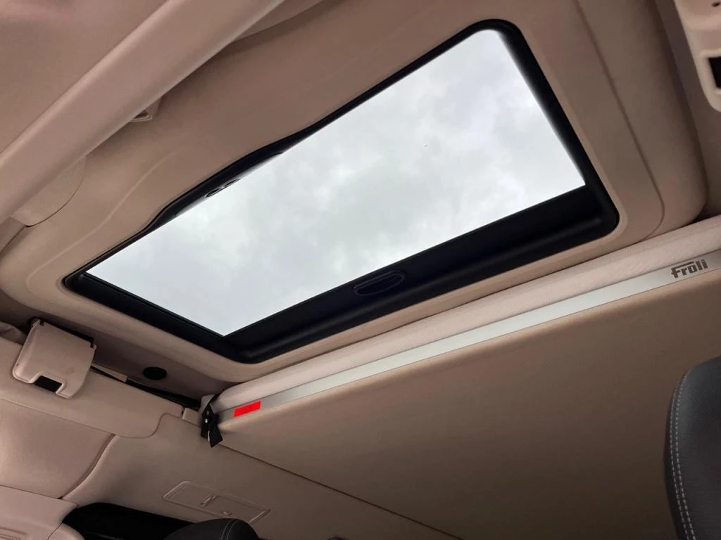 Hoofdafbeelding Mercedes-Benz Marco Polo