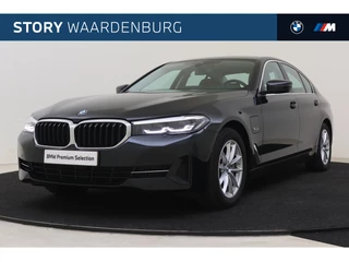 Hoofdafbeelding BMW 5 Serie BMW 5 Serie 530e xDrive High Executive Automaat / Bowers & Wilkins / Live Cockpit Professional / Stoelverwarming / Comfortstoelen