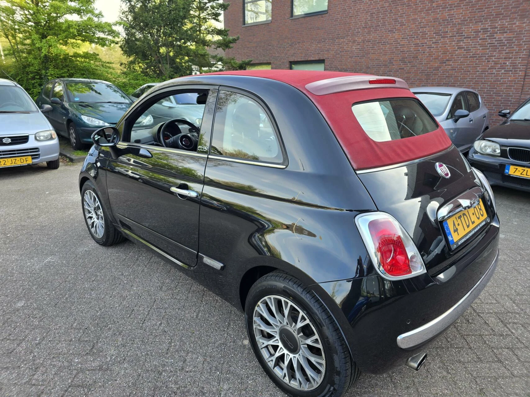 Hoofdafbeelding Fiat 500C