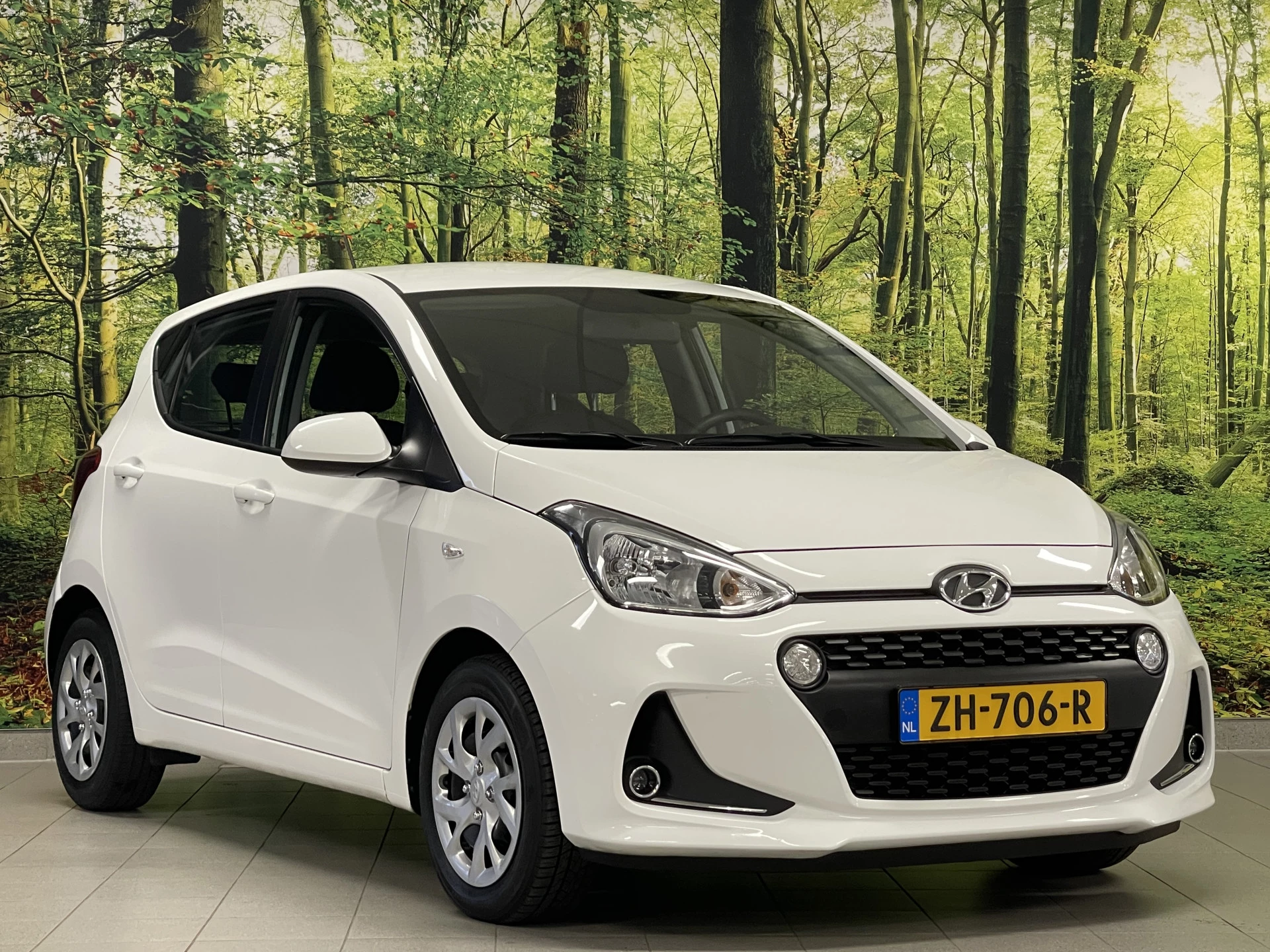 Hoofdafbeelding Hyundai i10