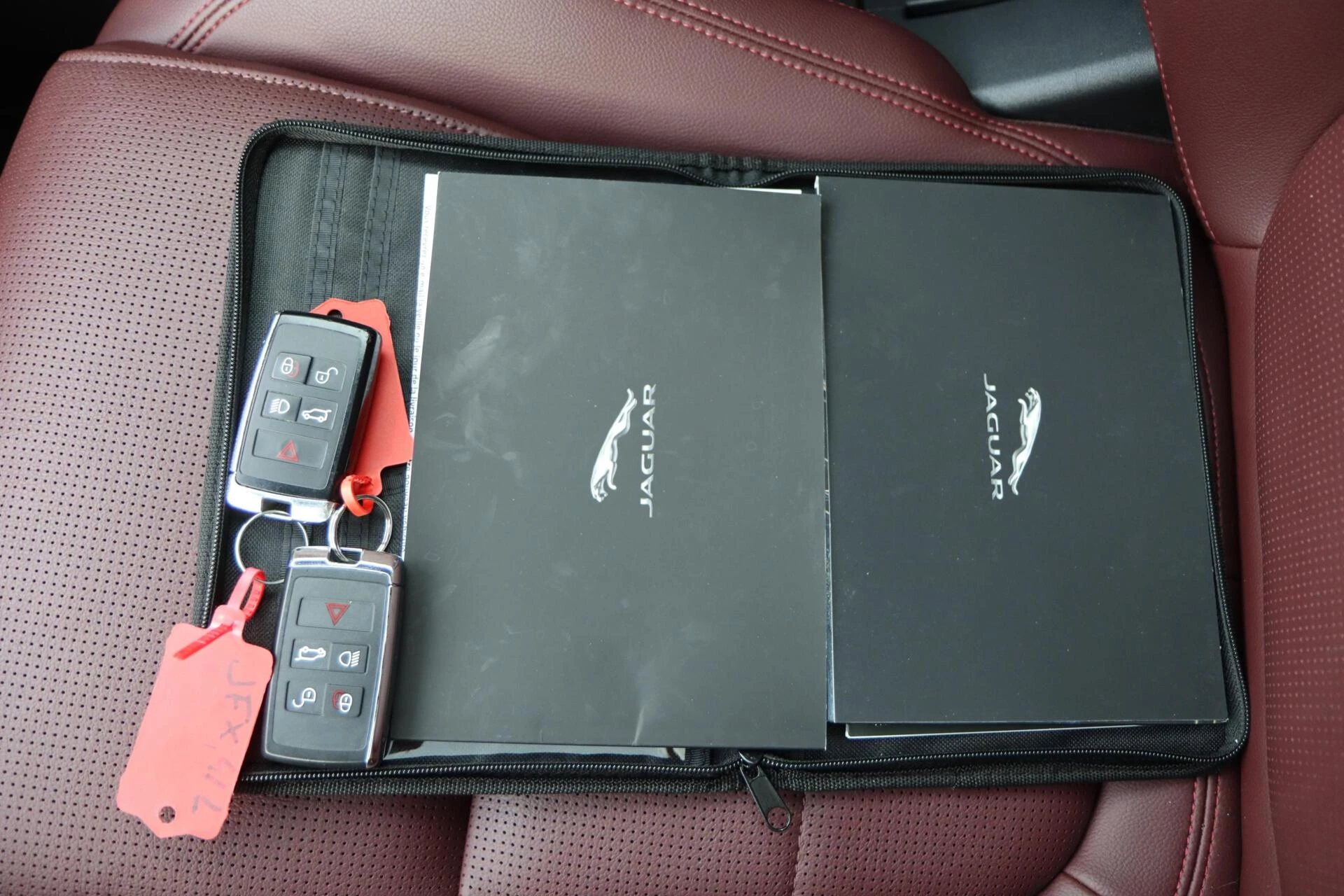 Hoofdafbeelding Jaguar E-PACE