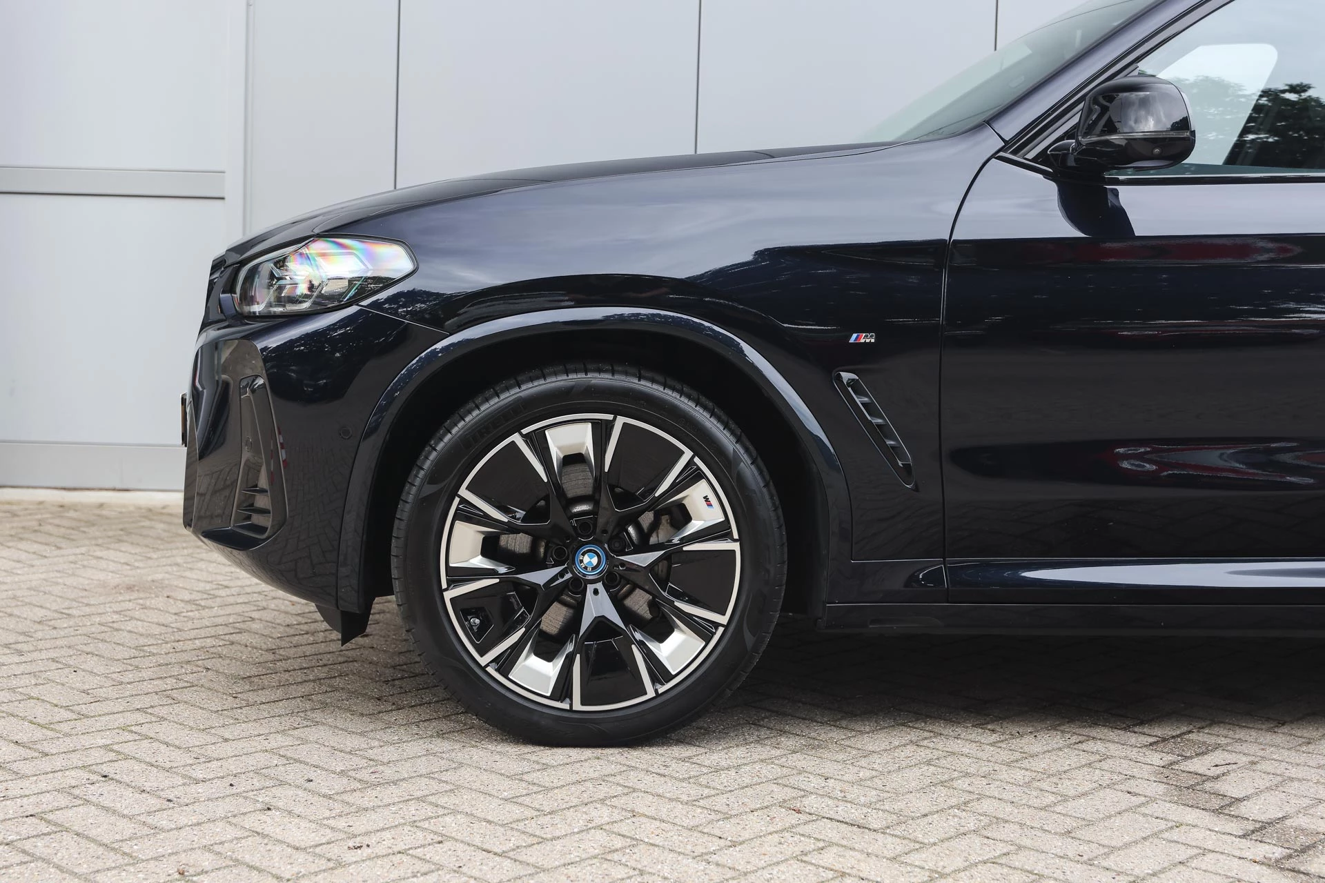Hoofdafbeelding BMW iX3