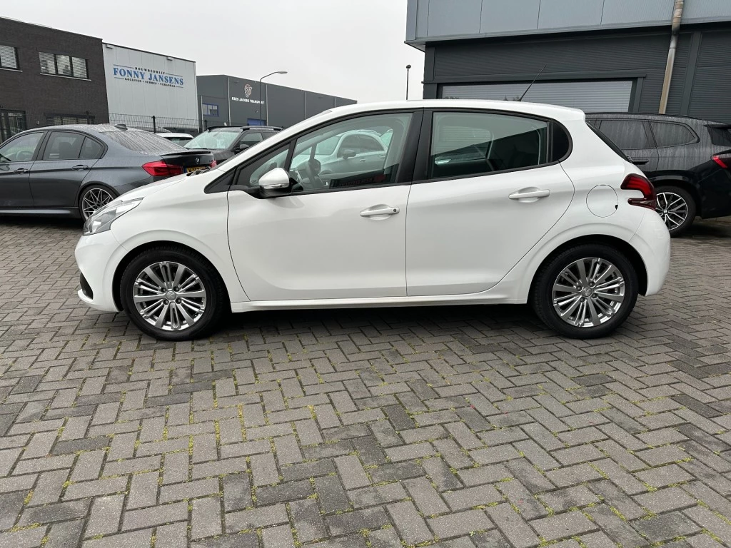 Hoofdafbeelding Peugeot 208