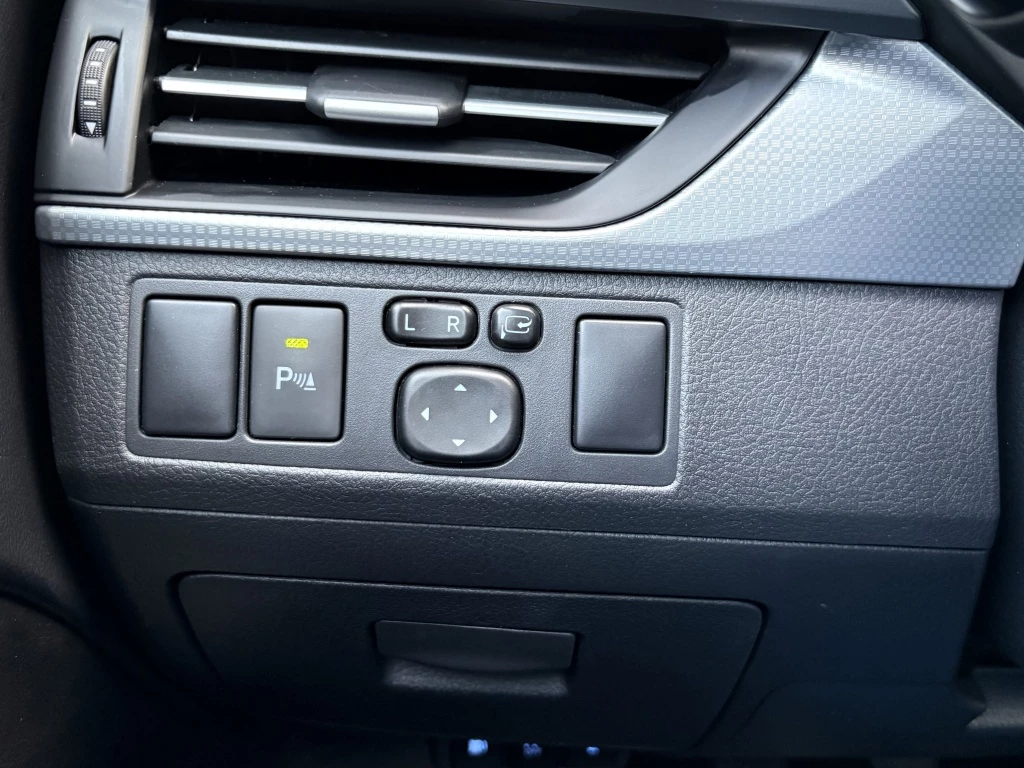 Hoofdafbeelding Toyota Avensis