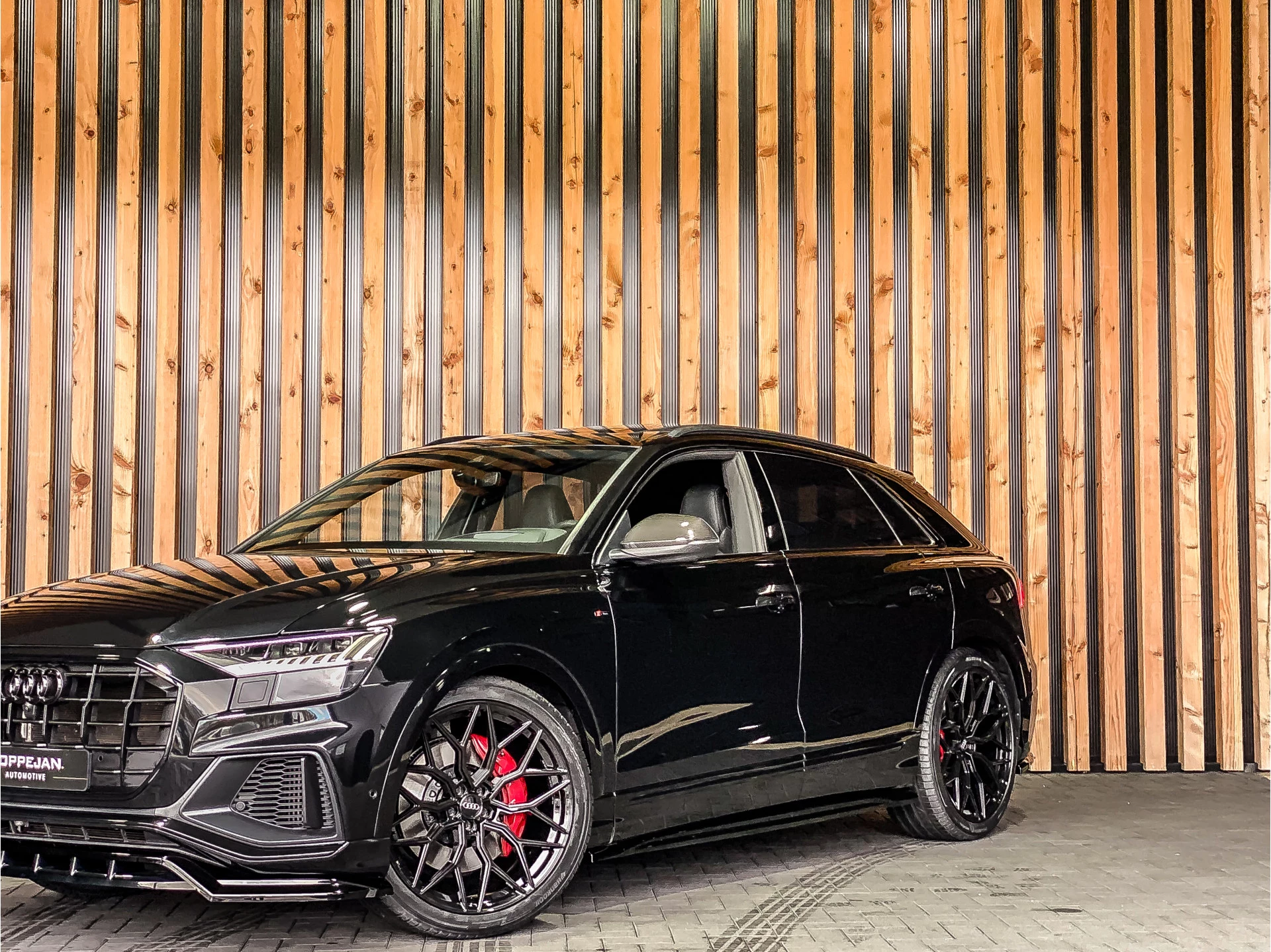 Hoofdafbeelding Audi Q8