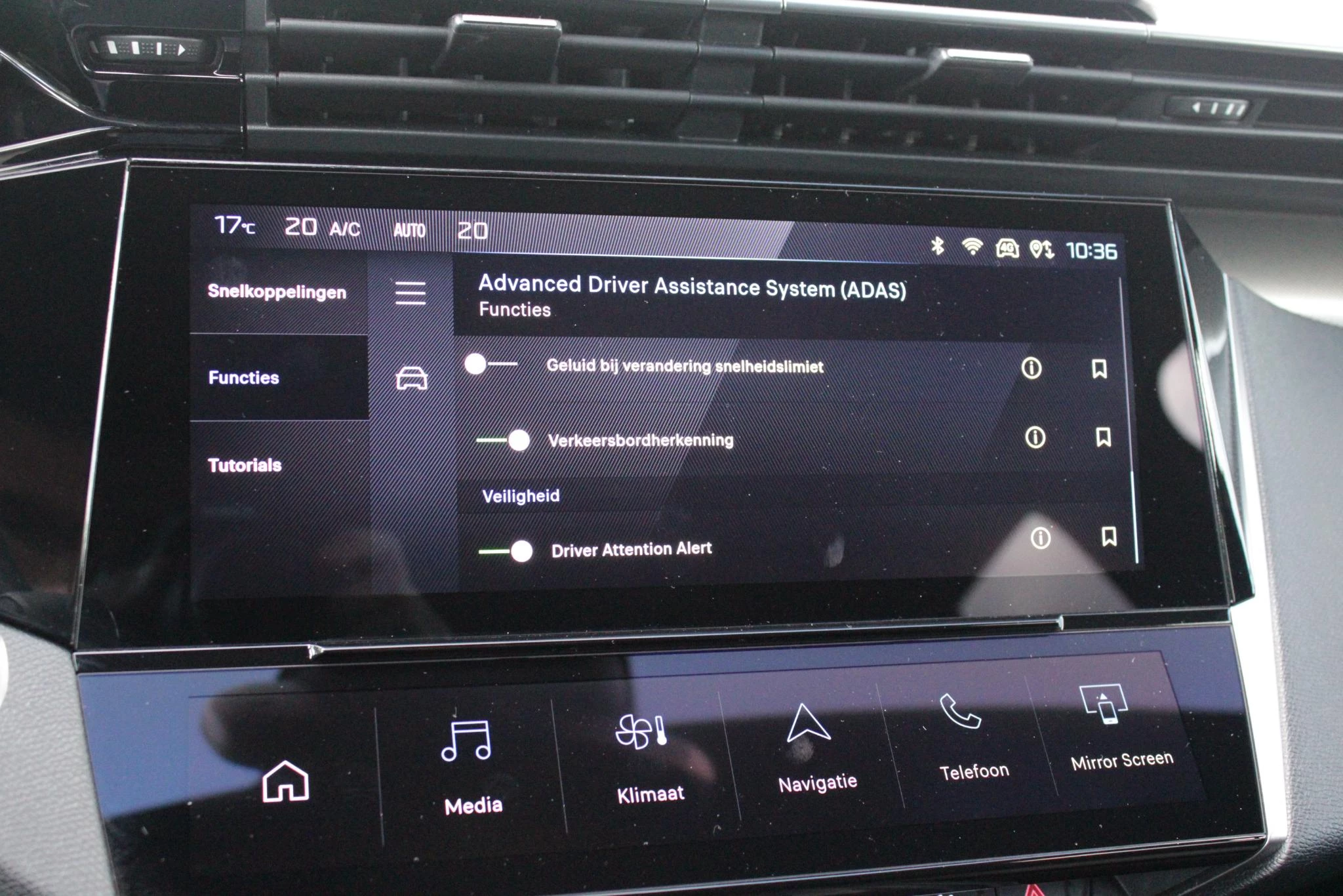 Hoofdafbeelding Peugeot 408