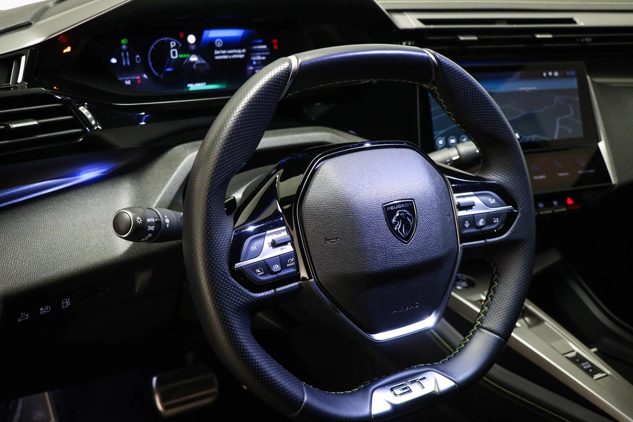 Hoofdafbeelding Peugeot 408