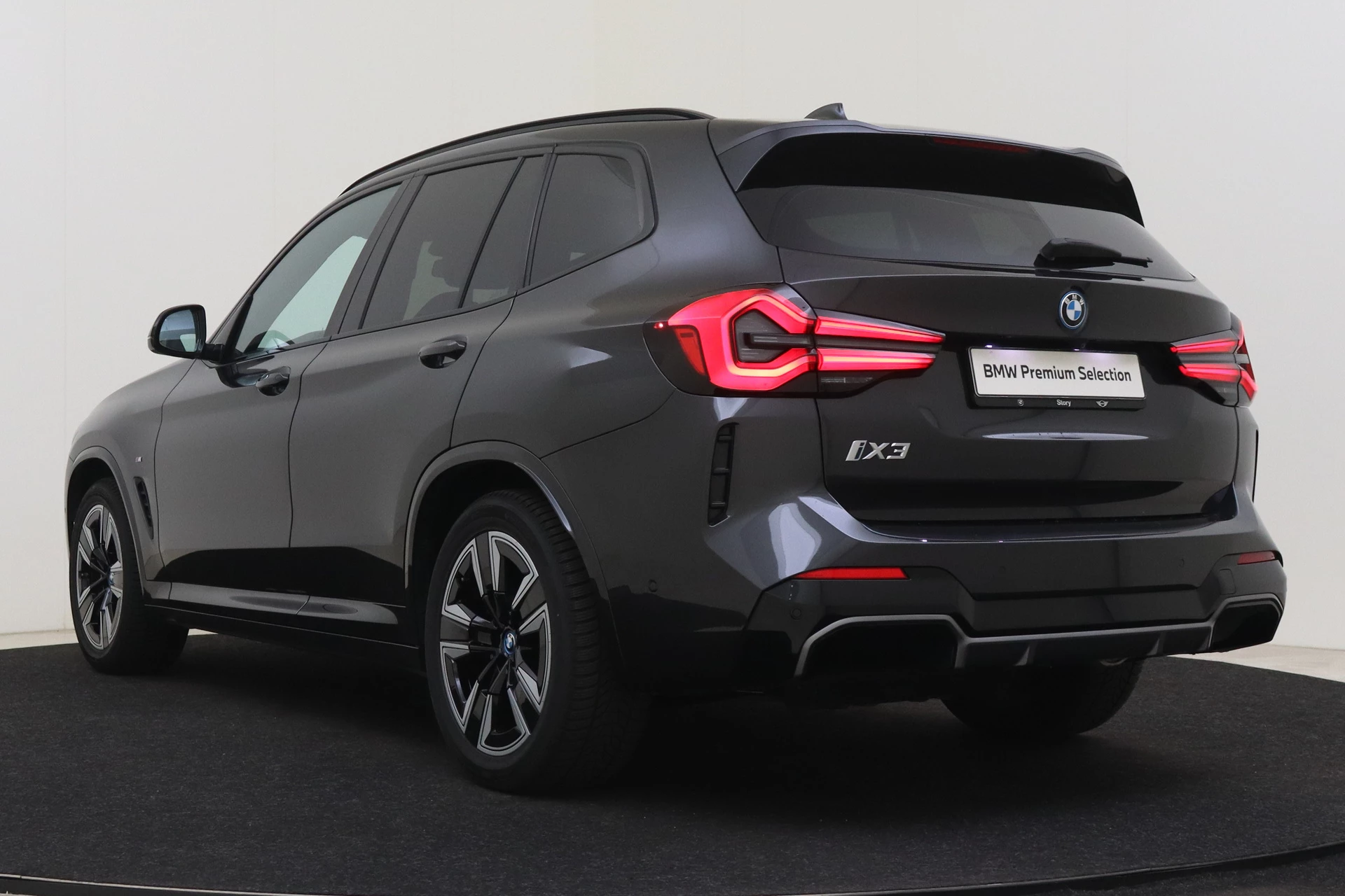 Hoofdafbeelding BMW iX3