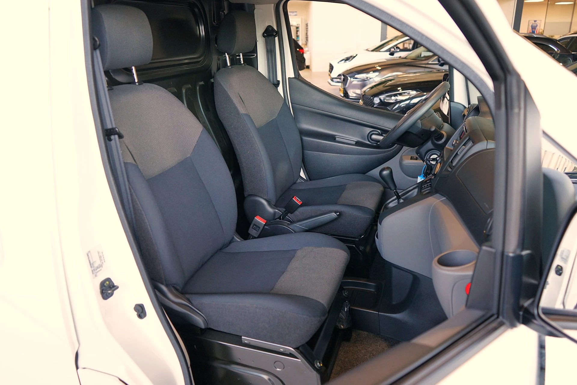 Hoofdafbeelding Nissan NV200