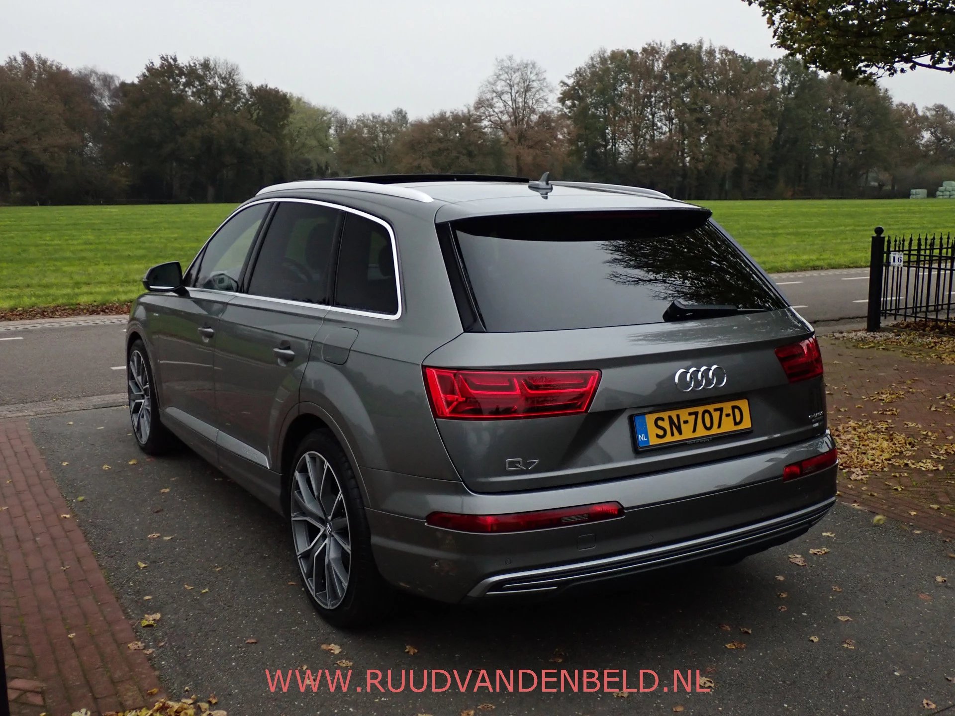 Hoofdafbeelding Audi Q7