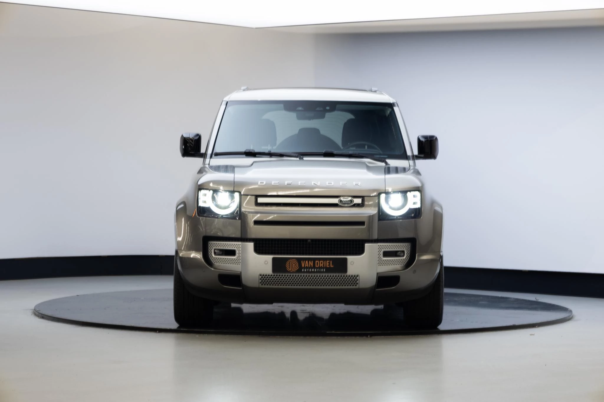 Hoofdafbeelding Land Rover Defender