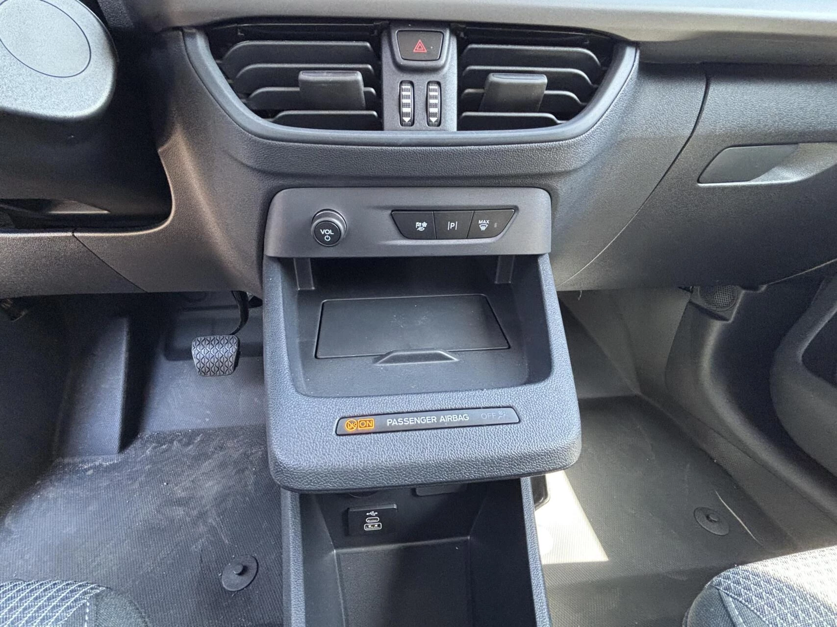 Hoofdafbeelding Ford E-Transit Courier