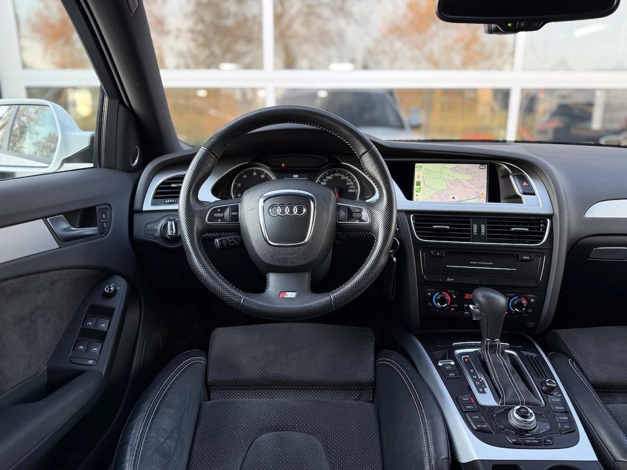 Hoofdafbeelding Audi A4