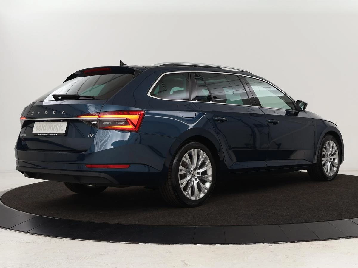 Hoofdafbeelding Škoda Superb