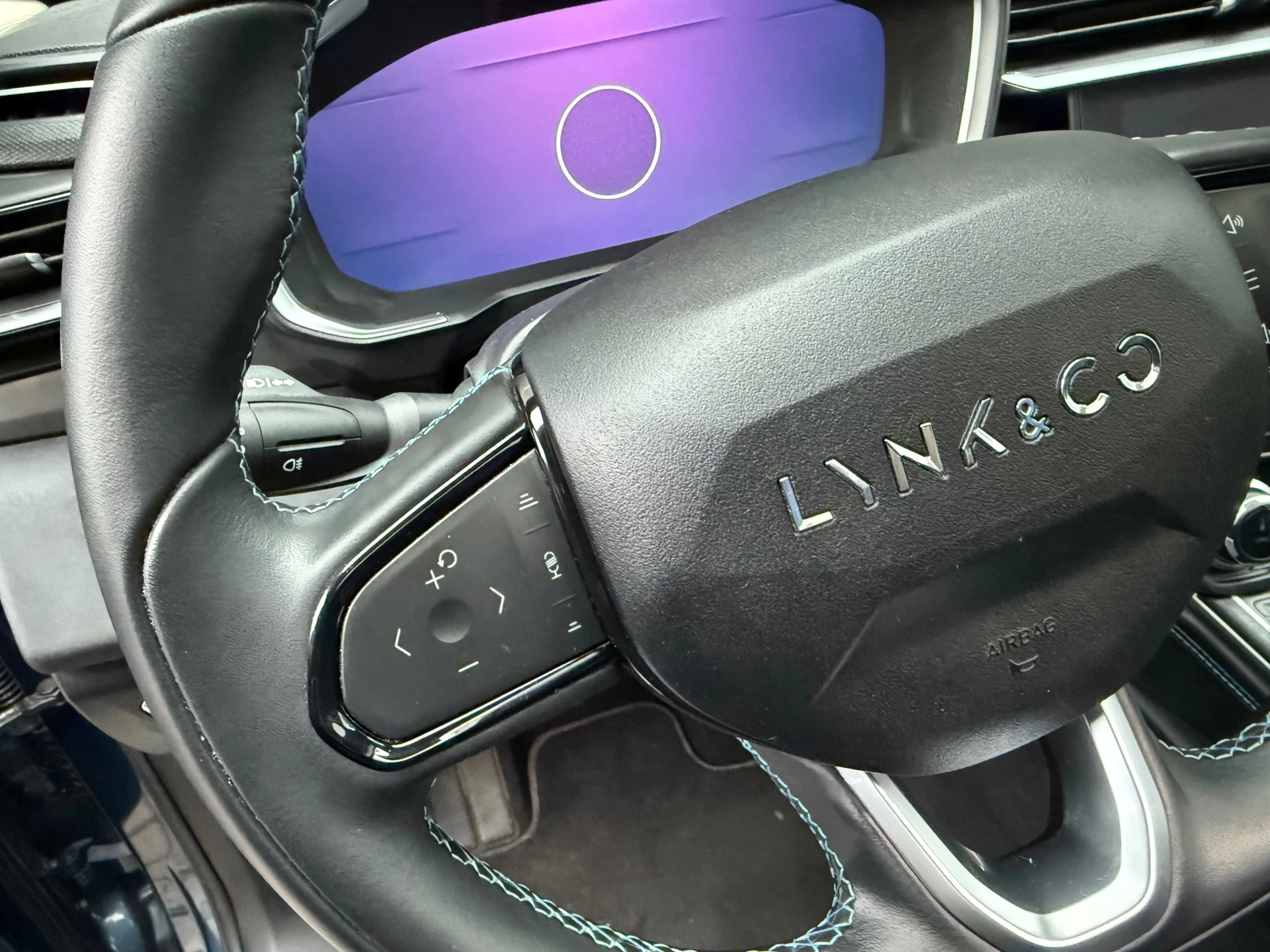 Hoofdafbeelding Lynk & Co 01