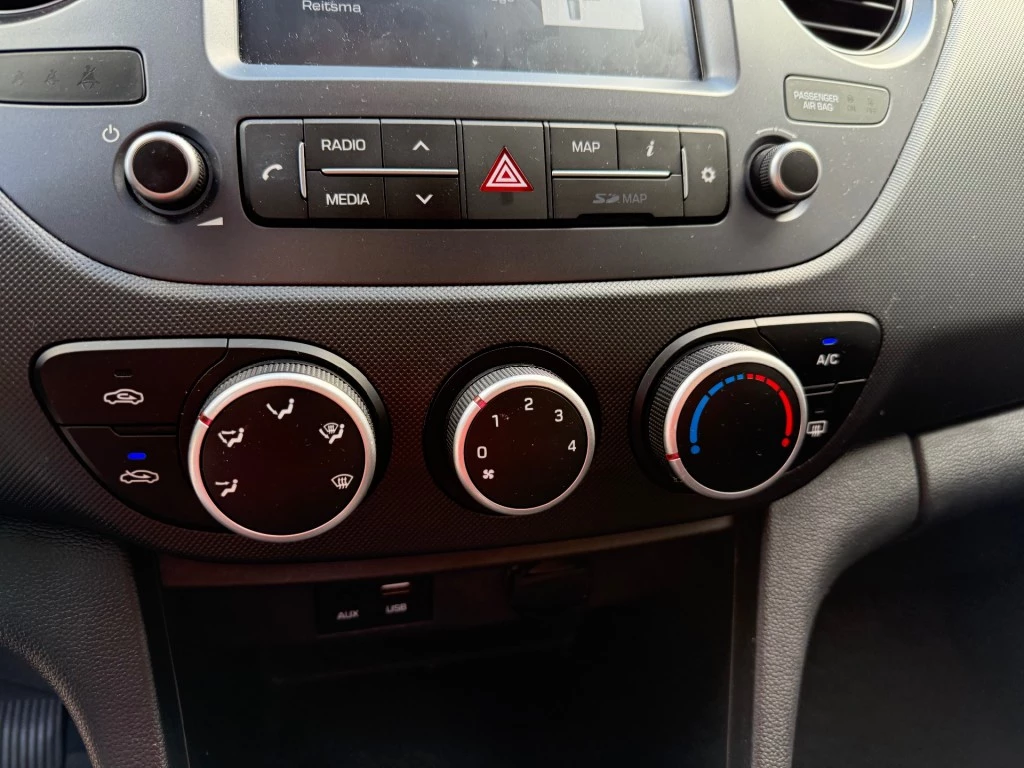 Hoofdafbeelding Hyundai i10