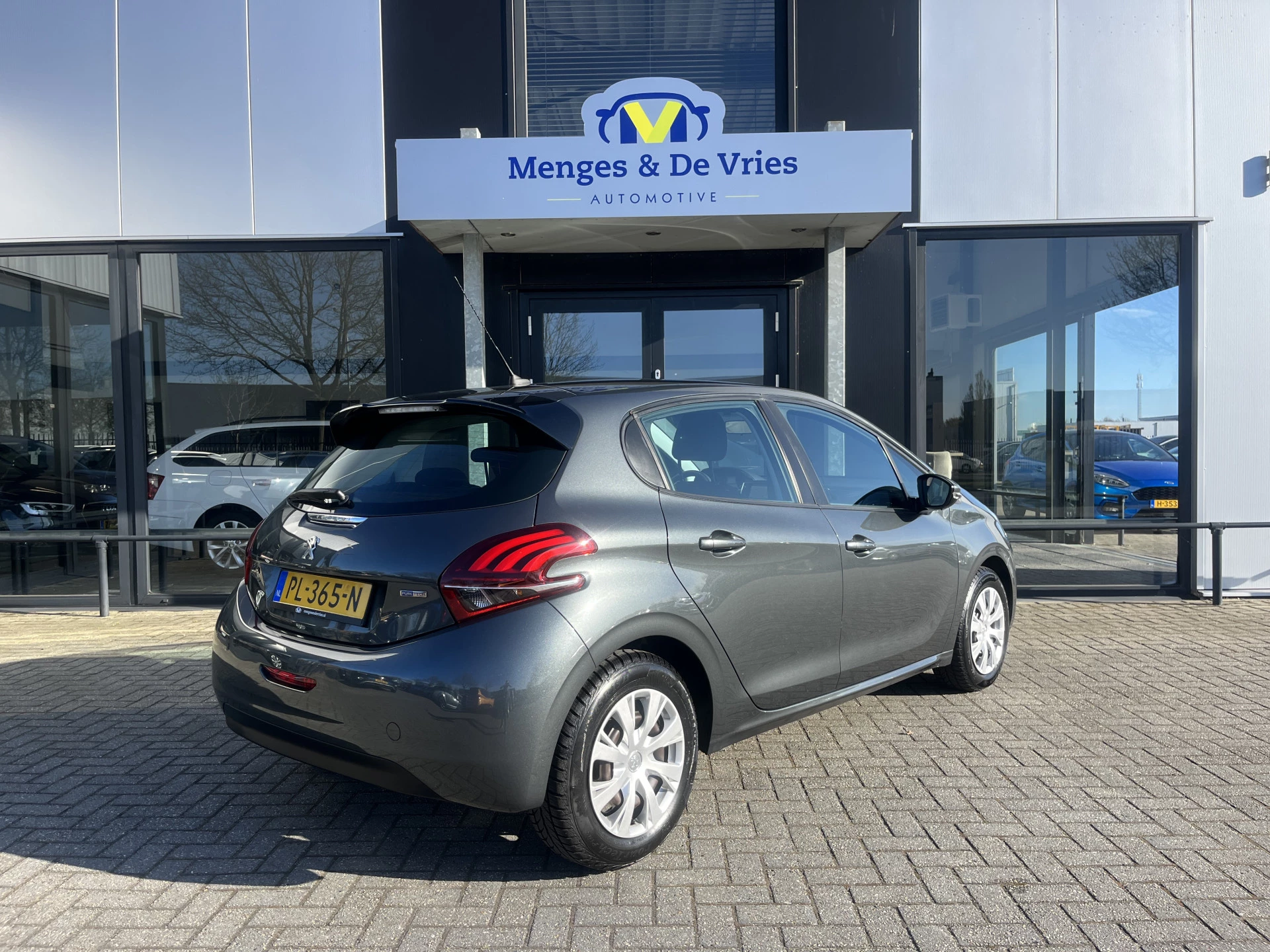 Hoofdafbeelding Peugeot 208
