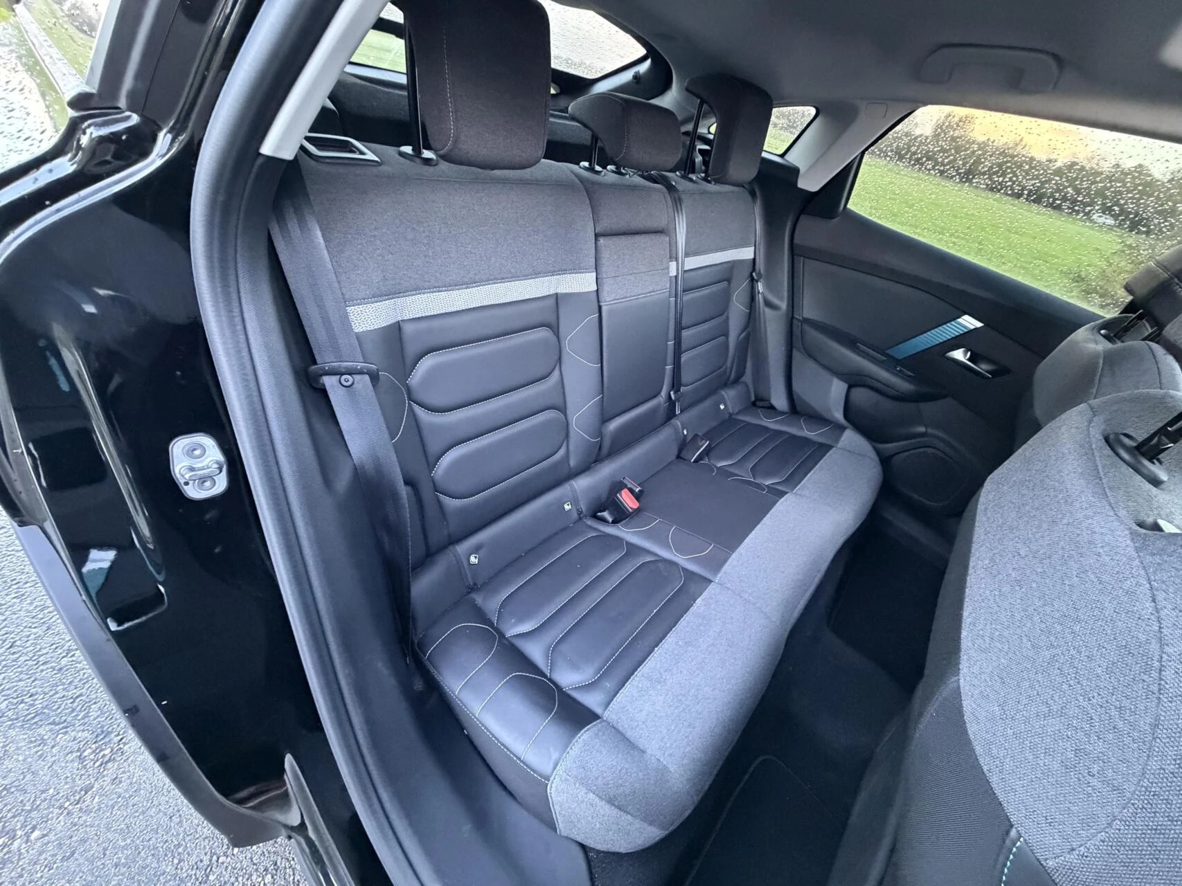 Hoofdafbeelding Citroën ë-C4