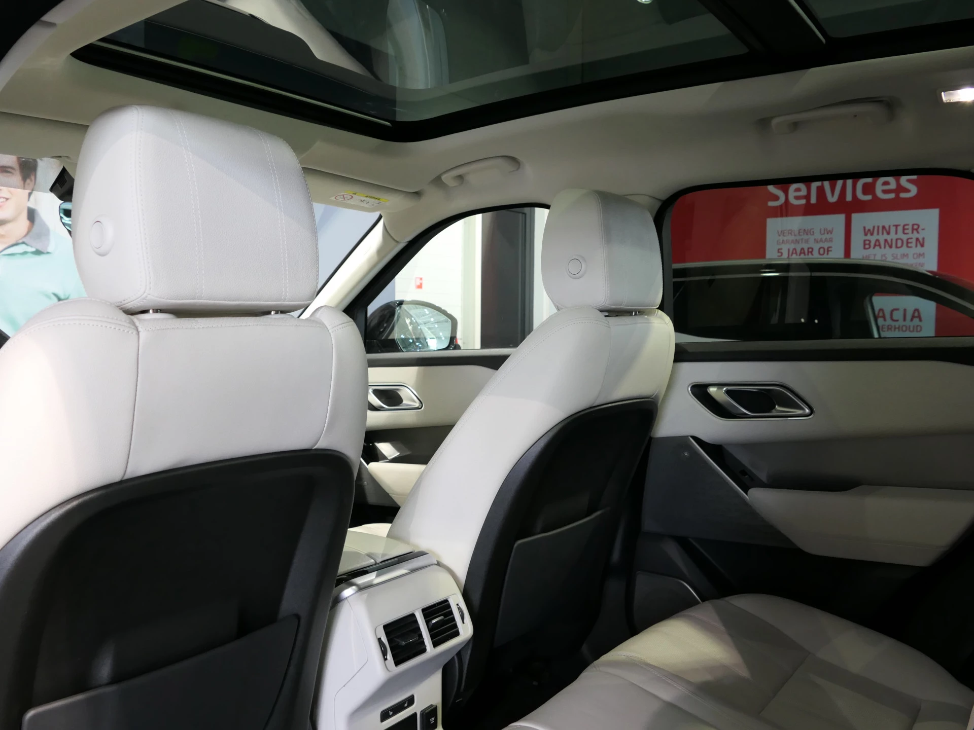 Hoofdafbeelding Land Rover Range Rover Velar