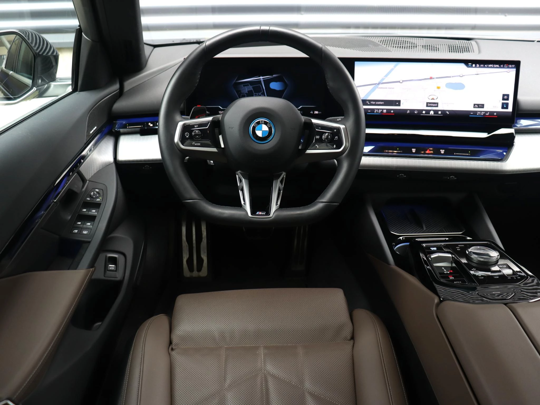 Hoofdafbeelding BMW i5