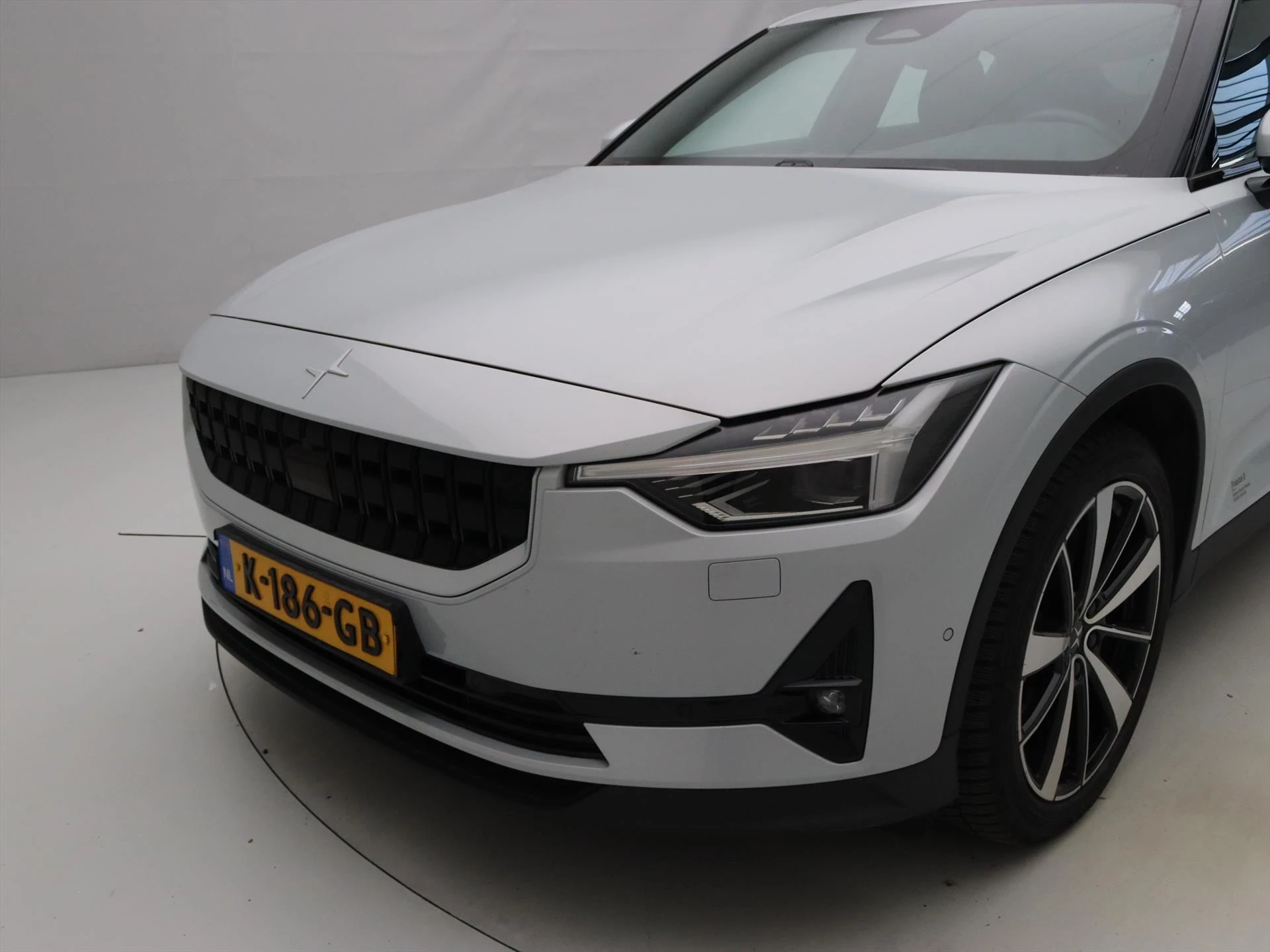Hoofdafbeelding Polestar 2