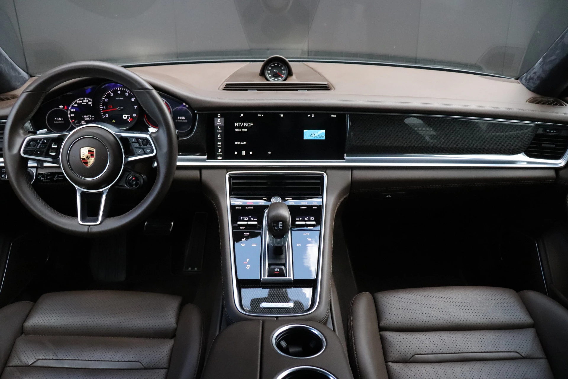 Hoofdafbeelding Porsche Panamera