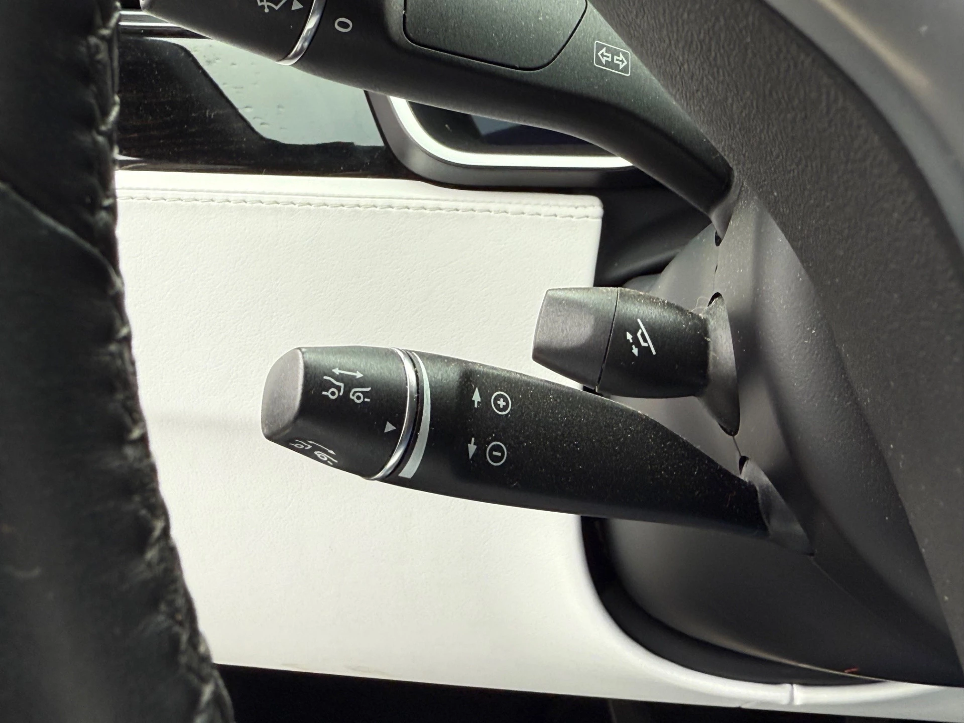Hoofdafbeelding Tesla Model S