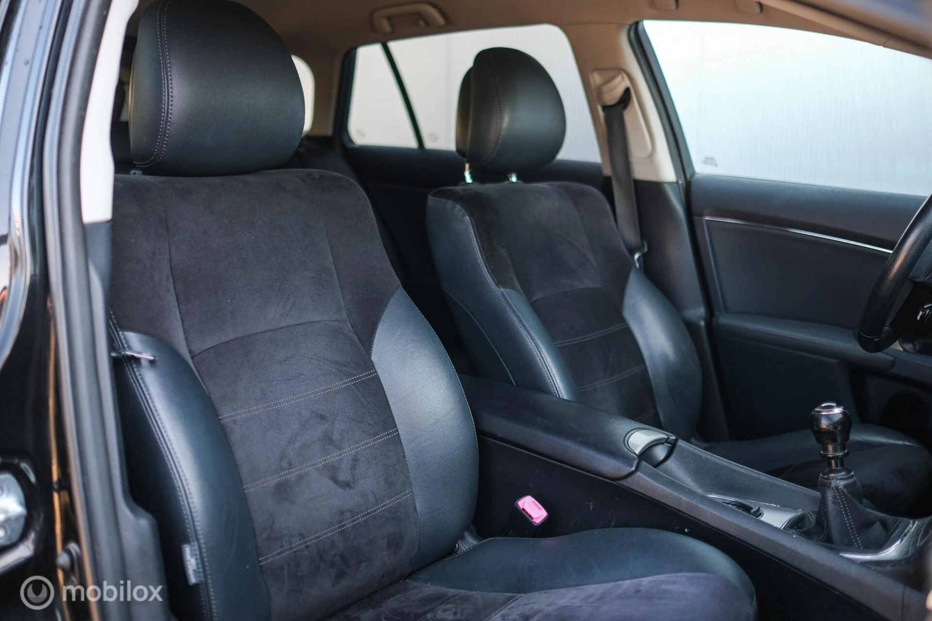 Hoofdafbeelding Toyota Avensis