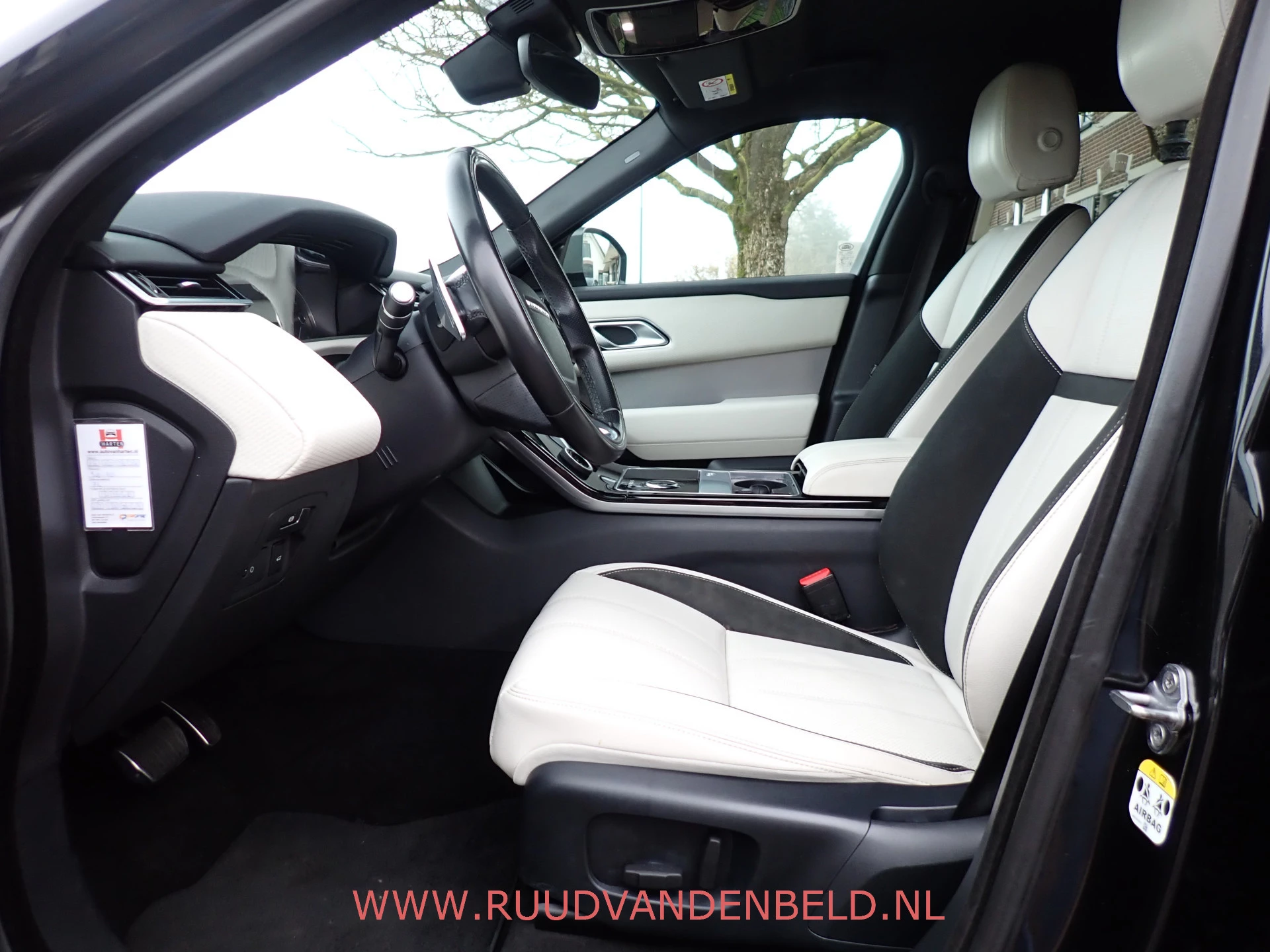 Hoofdafbeelding Land Rover Range Rover Velar