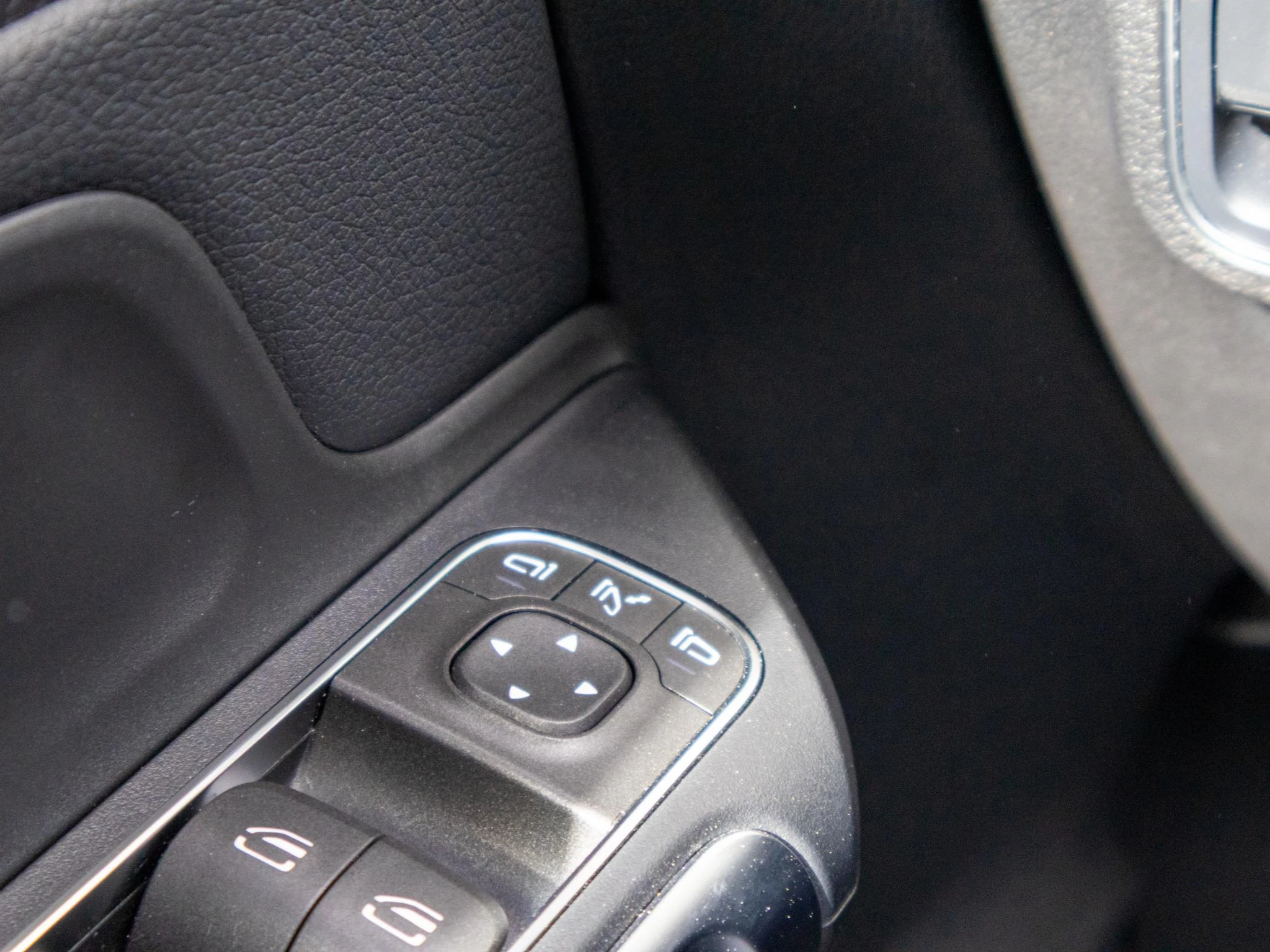 Hoofdafbeelding Mercedes-Benz EQB