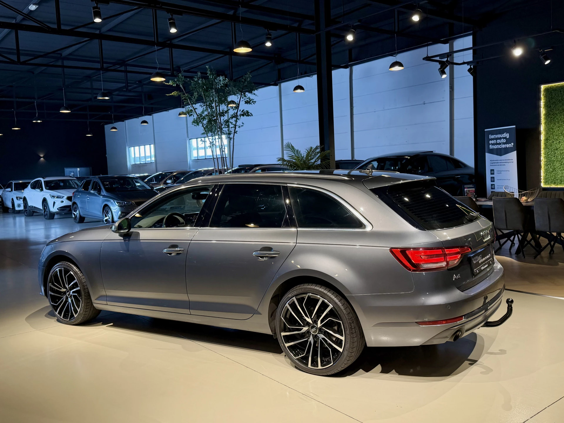 Hoofdafbeelding Audi A4